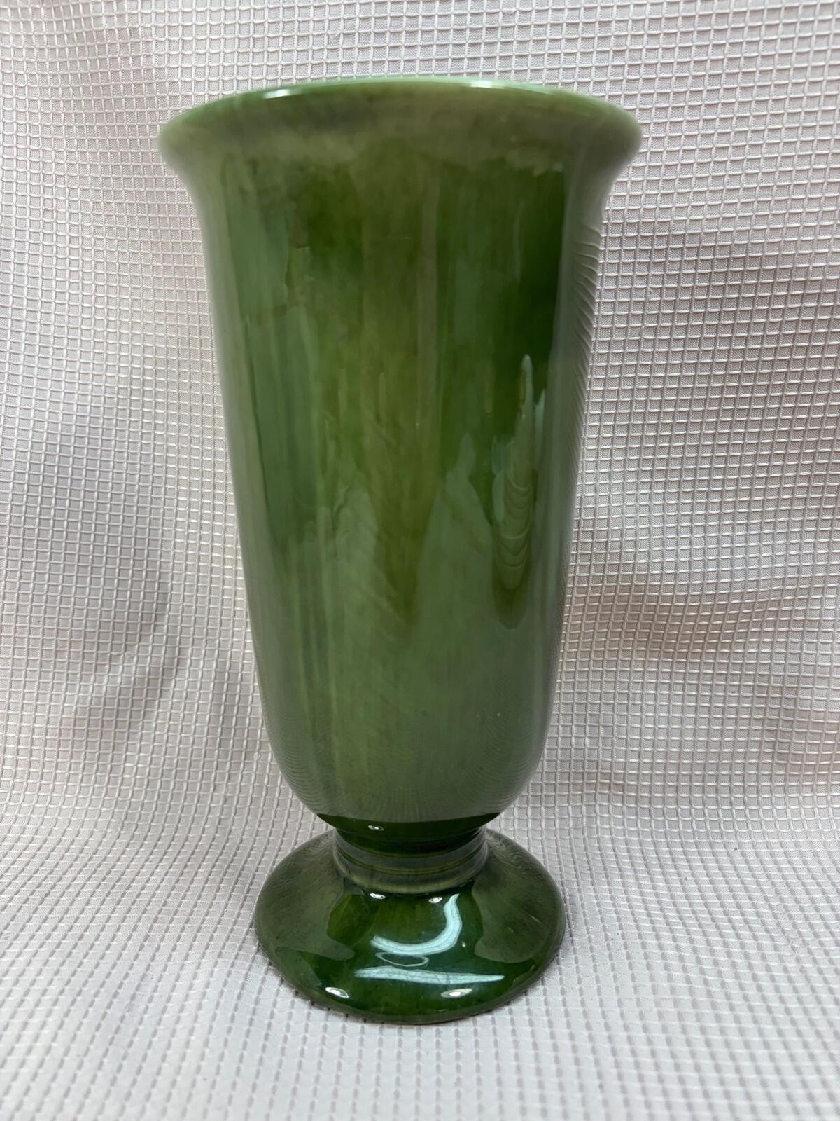 169 - Royal Haeger Art Pottery pedestal vase dark green, striated glossy glaze