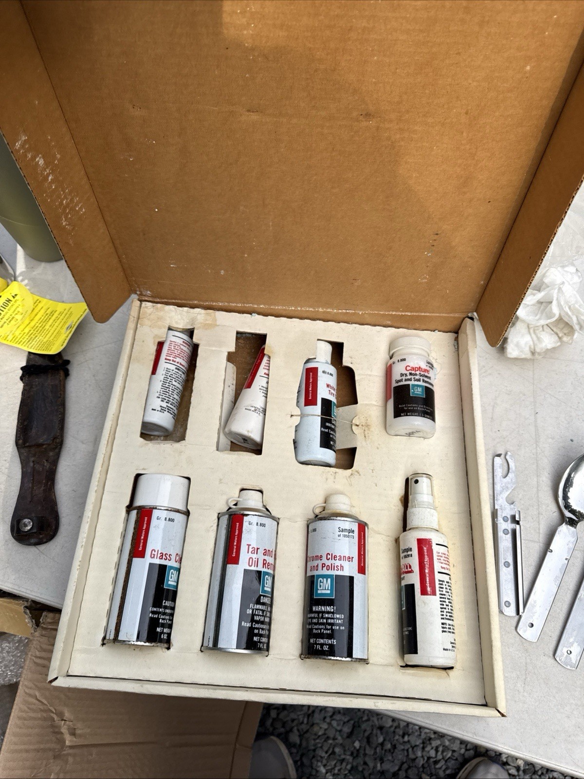 NOS GM Buick CADILLAC Chevy OLDSMOBILE Pontiac CAR CAR SAMPLER KIT old car/truck
