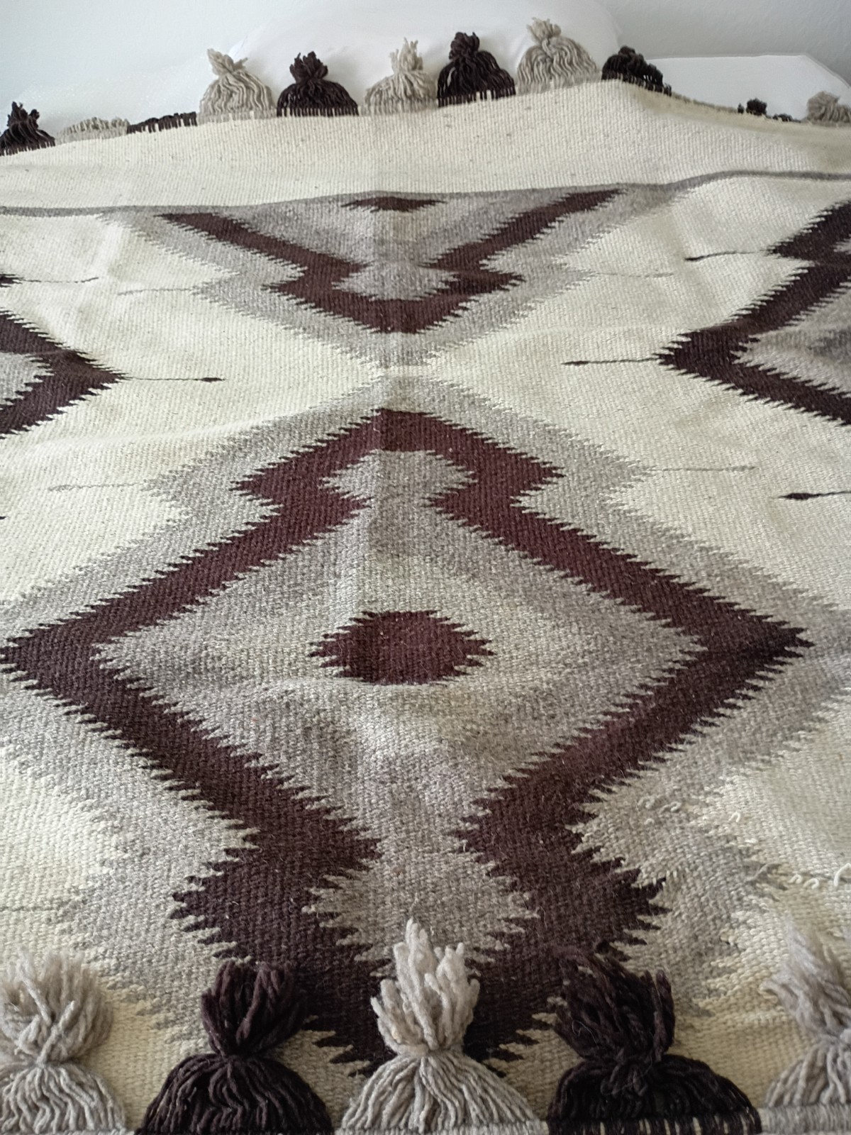 LARGE MEXICAN WOOL BLANKET/ AFGAN, APPROX 7.4\'X5.3\'