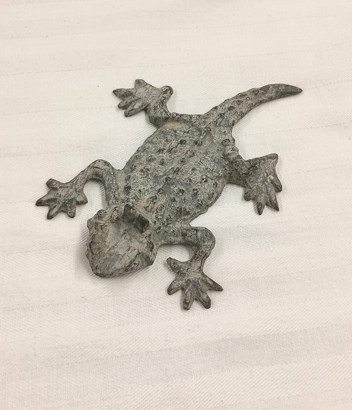 Vtg Cast Metal Horned Horny Toad Lizard Flat Figurine Paperweight 5\