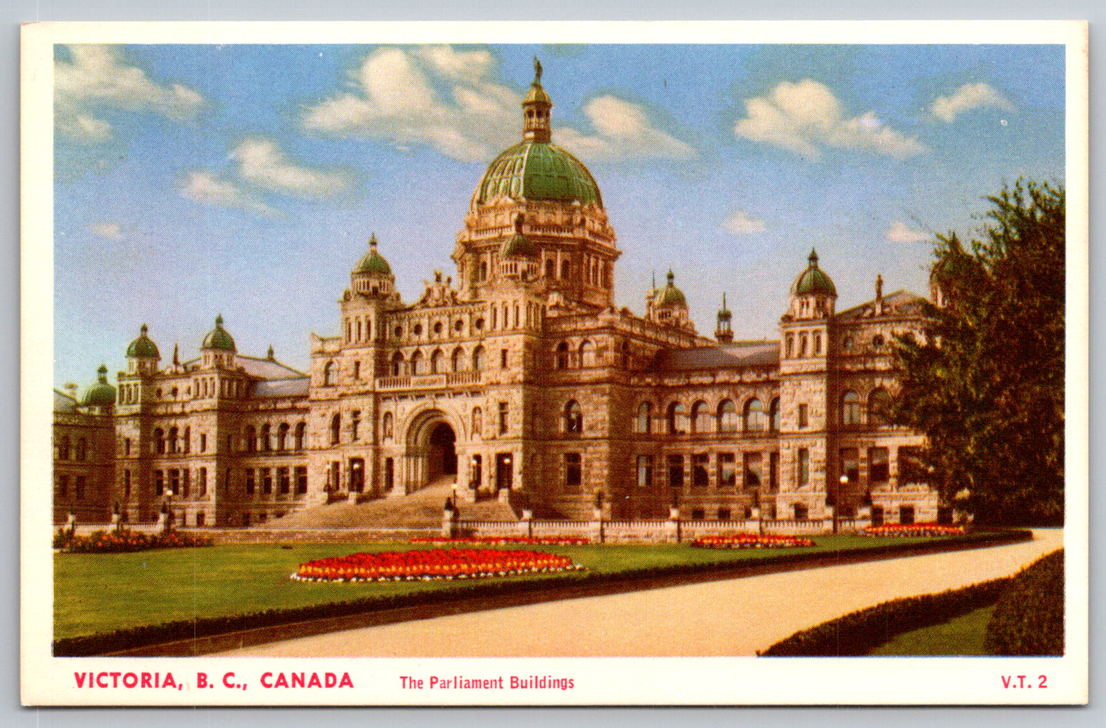 c1940s Victoria BC Canada Parliament Buildings Postcard