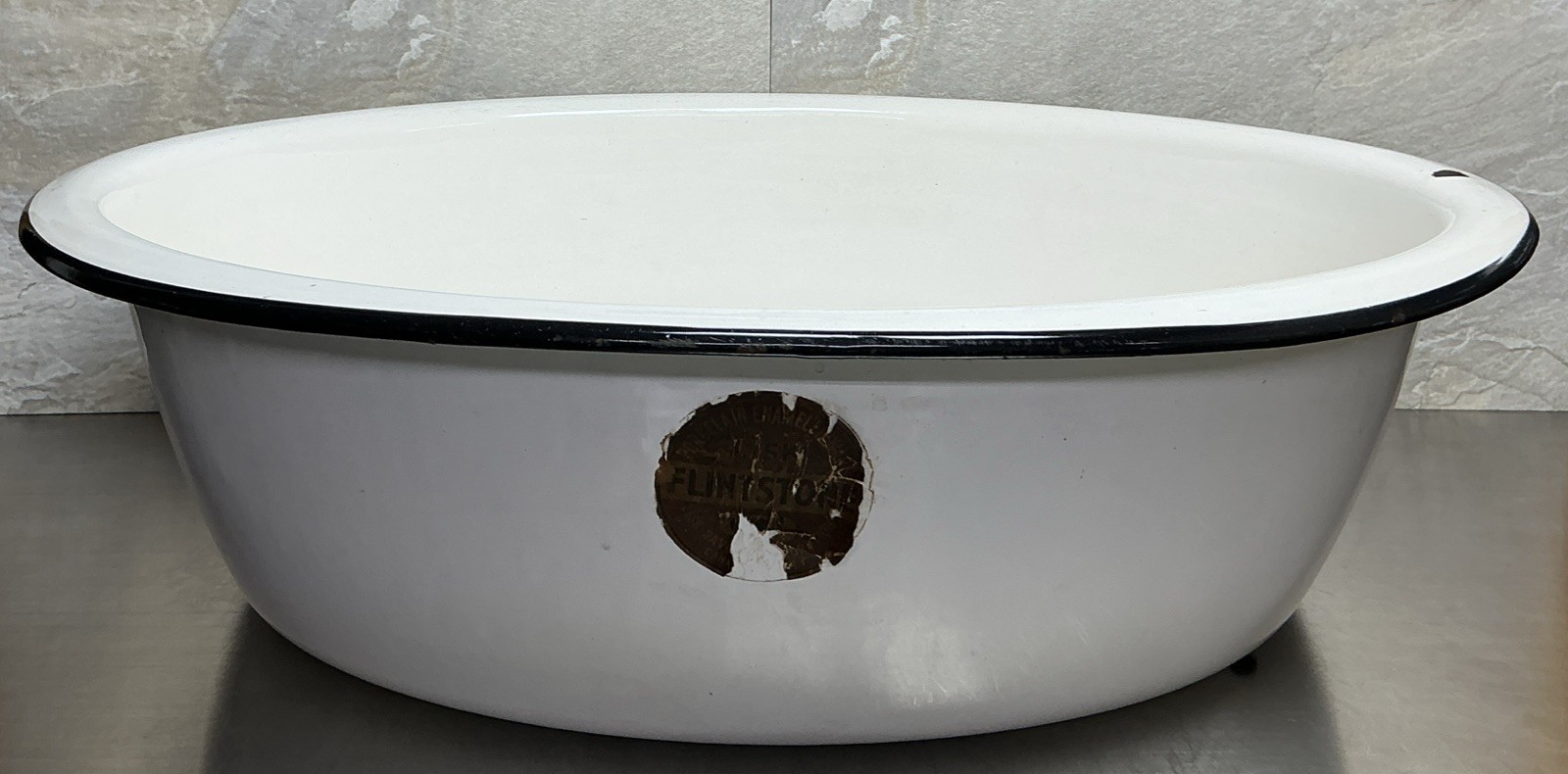 Vintage Lisk Flintstone Porcelain Enamel Oval Basin Baby Bath Wash Tub 20” X 16” Vintage Lisk Flintstone Porcelain Enamel Oval Basin Baby Bath Wash Tub 20” X 16”