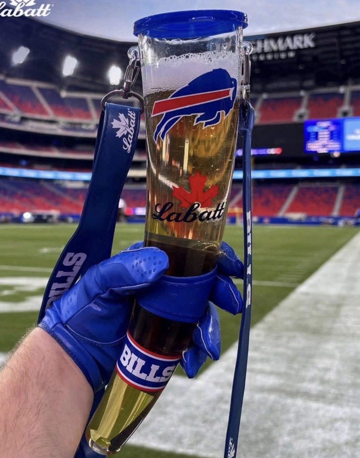 LIMITED EDITION BUFFALO BILLS LABATT BEER HORN HOME OPENER LIMITED EDITION BUFFALO BILLS LABATT BEER HORN HOME OPENER