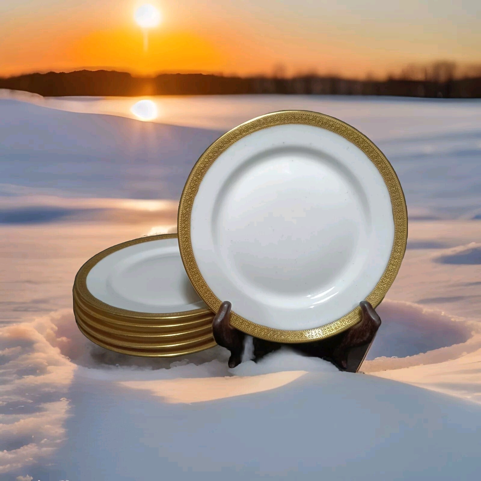 6 T & V LIMOGES FRANCE GOLD BAND DESSERT BREAD PLATE 5.7/8\