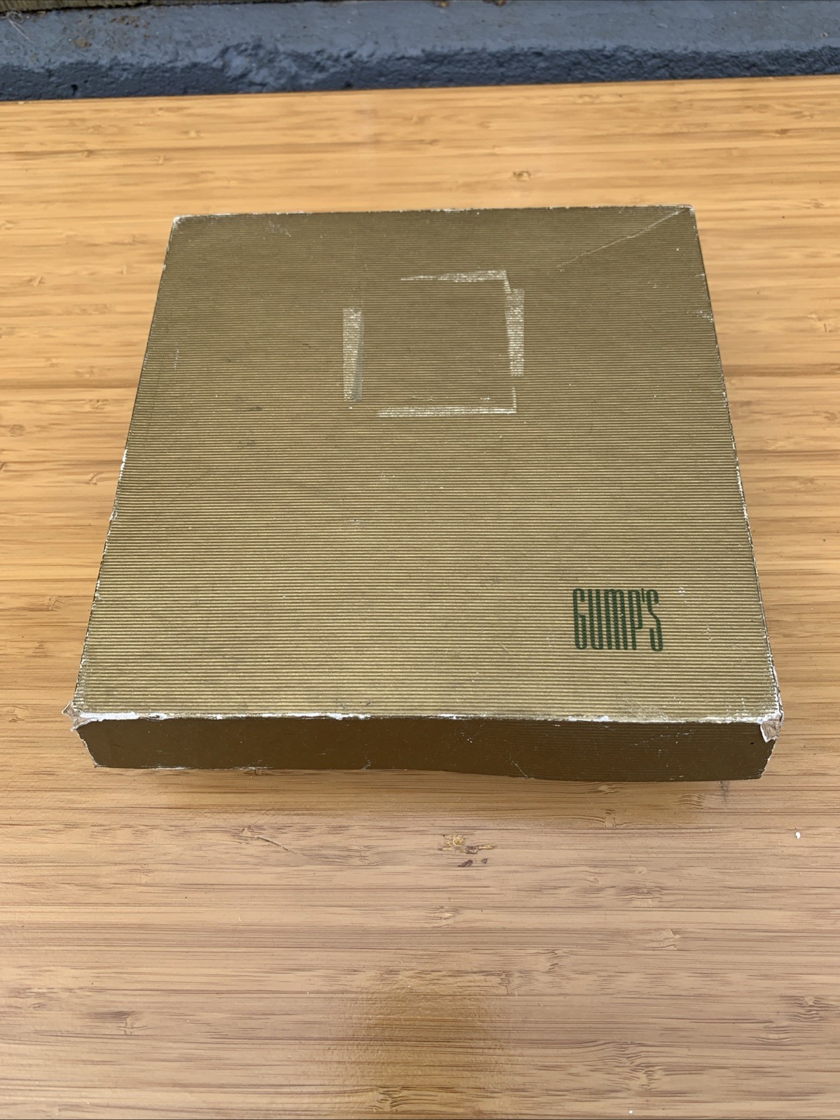 LARGE VINTAGE GUMP’S BOX EARLY 1990s