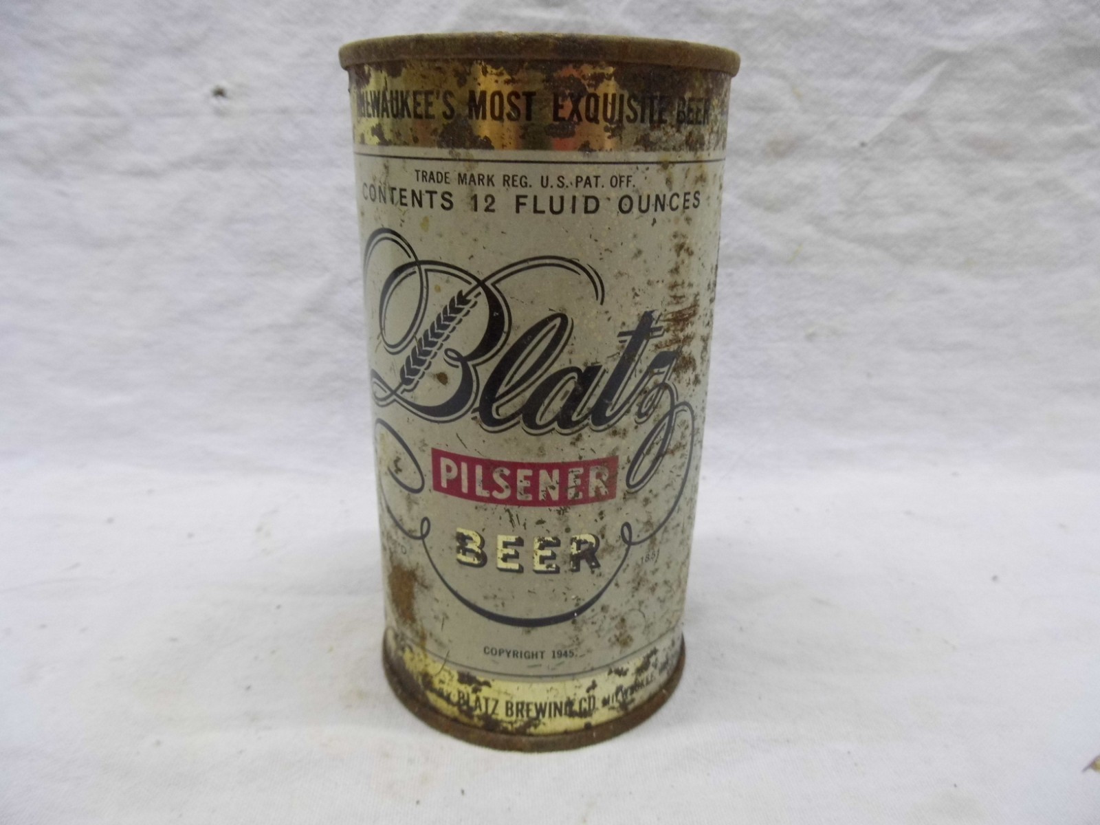 BLATZ PILSENER FLAT  TOP BEER CAN~BLATZ BRG, MILWAUKEE, WIS