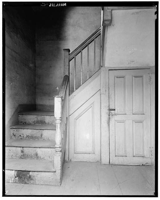 Photo:Salem MA Stephen Daniel House 1934 staircase hallway interior HABS