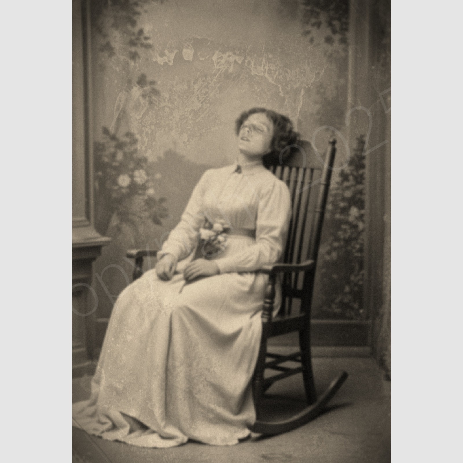 Lady Photo Post Mortem Print Woman Funeral Flowers Victorian 4 by 6 Photograph
