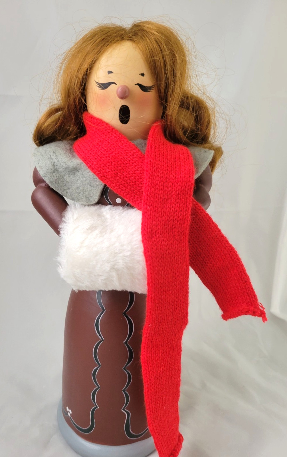 Vintage 1996 Zim\'s Heirloom Collectibles Female Caroler  Nutcracker 14”
