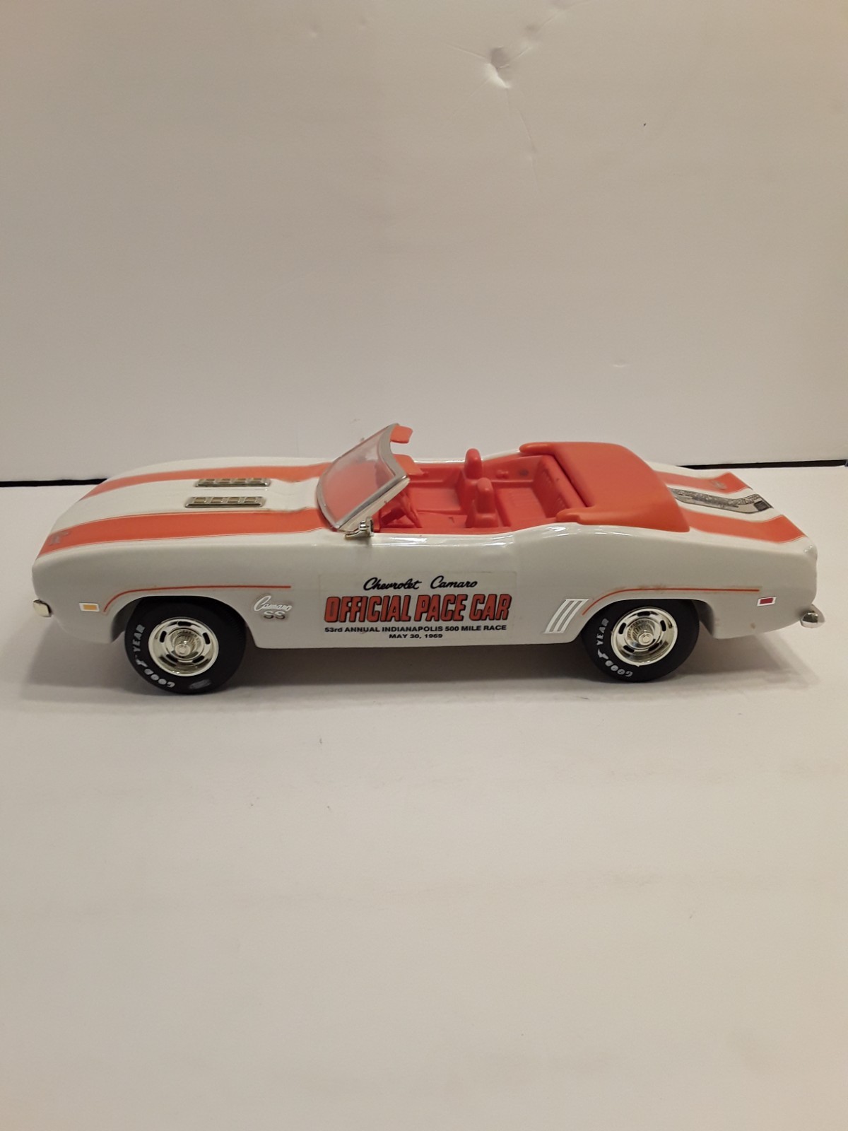 1969 Jim Beam Chevy Camaro SS Official Indy 500 Pace Car Decanter / Empty