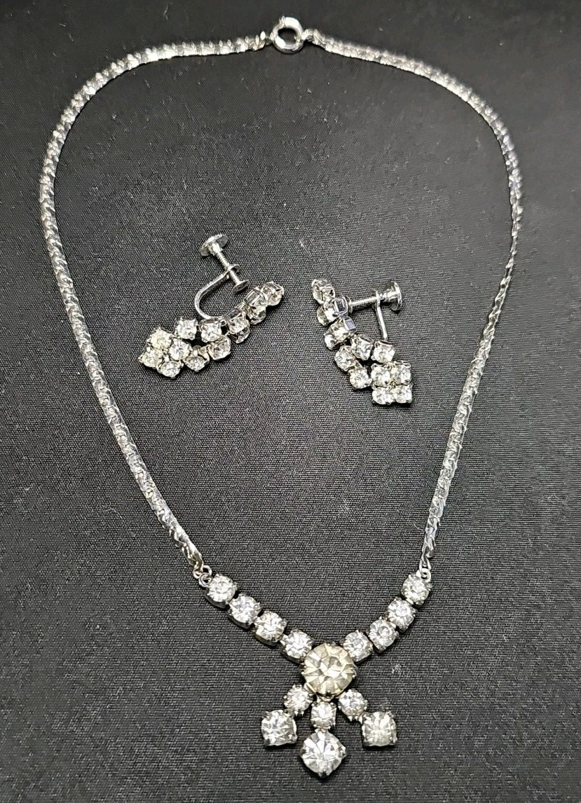 Vintage Rhinestone Necklace Earrings Set Silver Tone Screw Back Bridal Prom