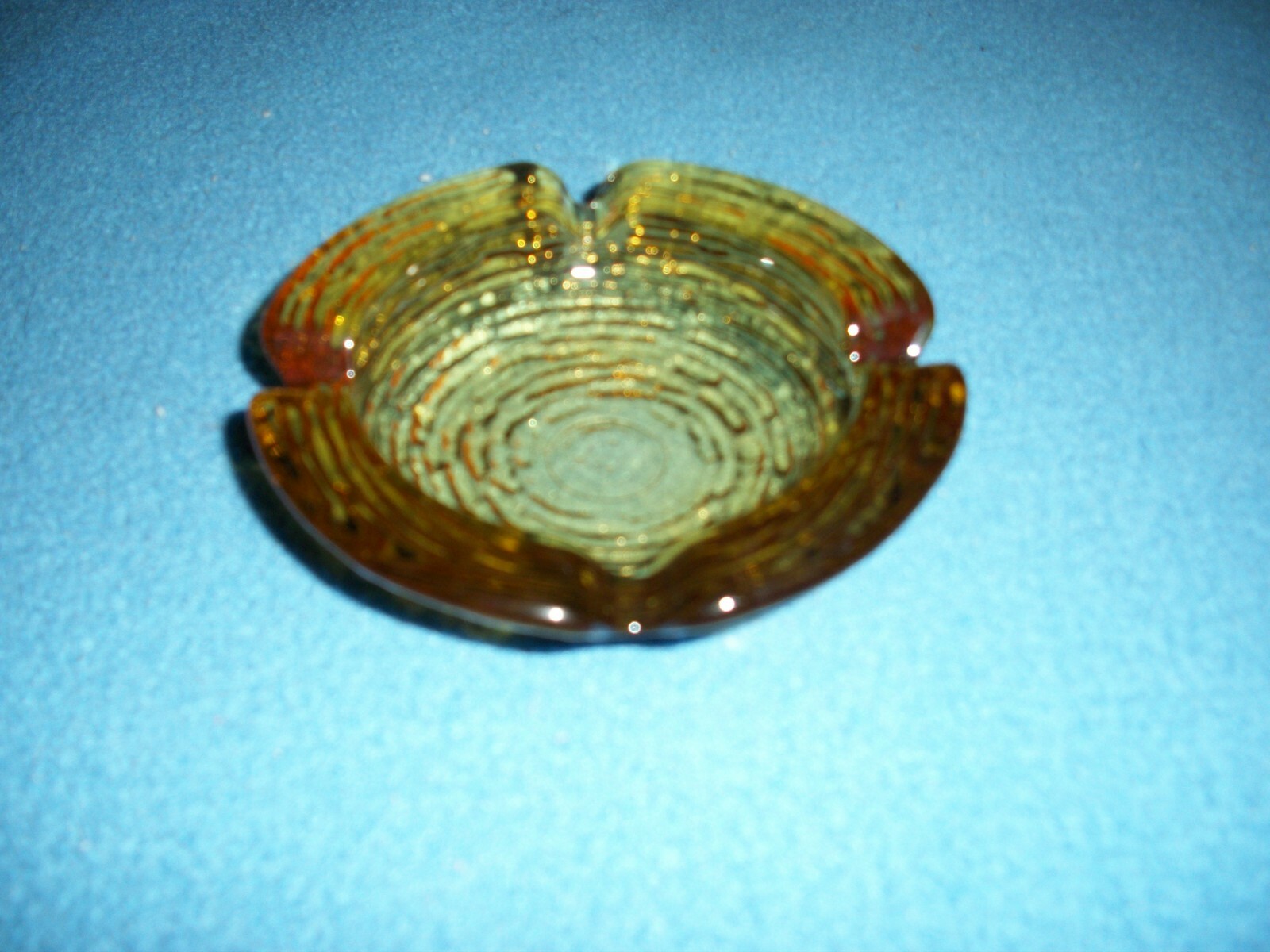 Vintage Round Glass Amber Ashtray 4 1/4\