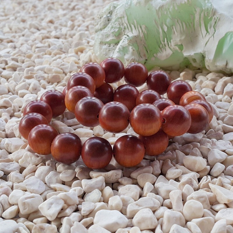 Nice 16 MM Raja Kayu Bracelet Dragon Blood Wood 14 Beads Borneo Red Agathis Nice 16 MM Raja Kayu Bracelet Dragon Blood Wood 14 Beads Borneo Red Agathis