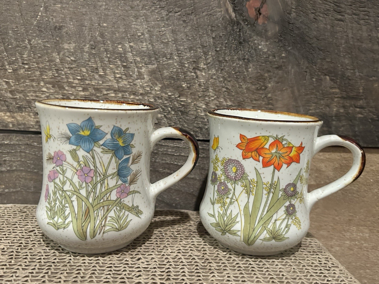 Vintage Takahashi Speckled Stoneware Floral Coffee Mugs Lot Of 2 Retro Blue Vintage Takahashi Speckled Stoneware Floral Coffee Mugs Lot Of 2 Retro Blue