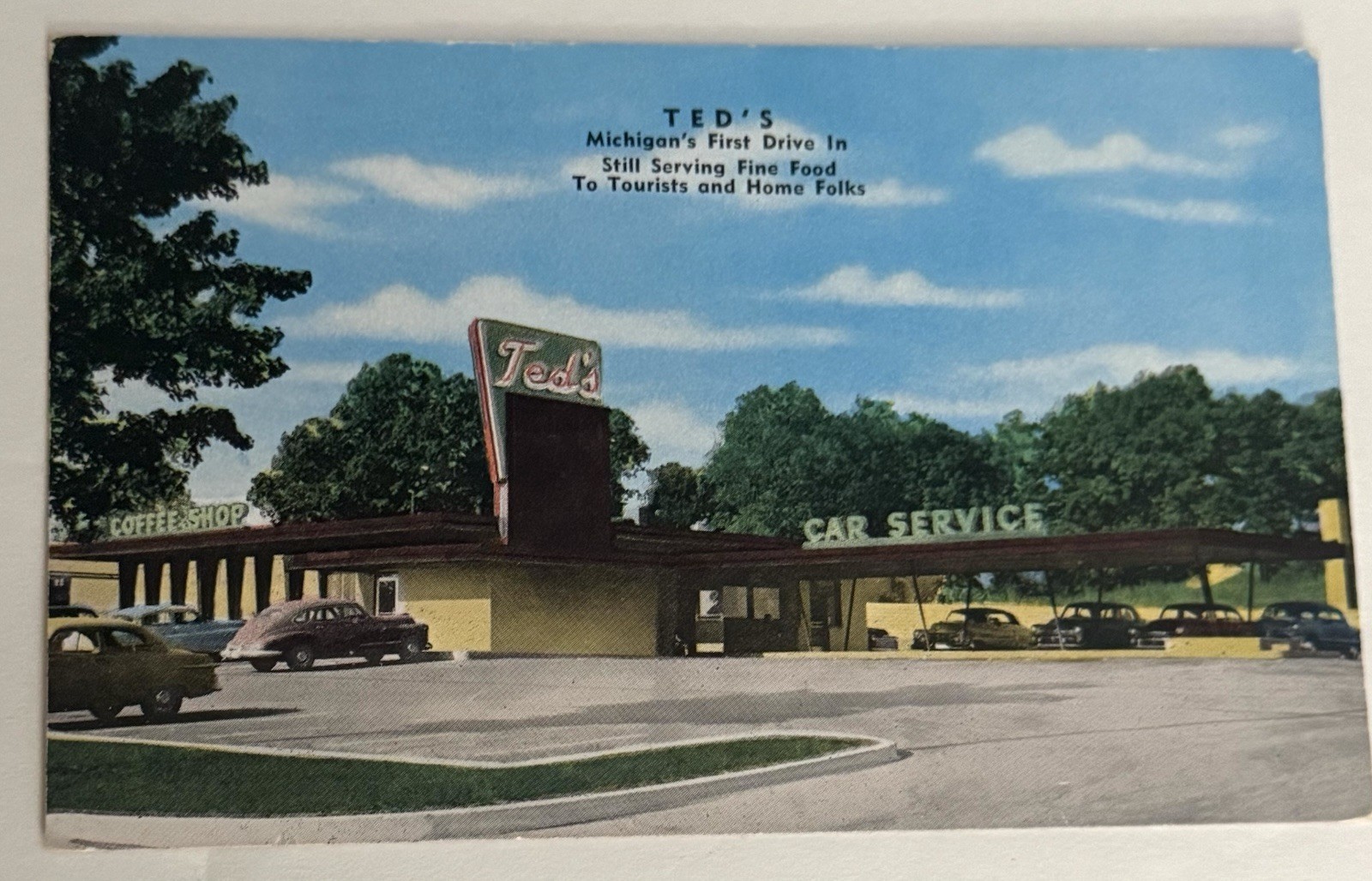 Vintage c1940\'s Postcard Ted\'s Drive In Restaurant Pontiac Michigan