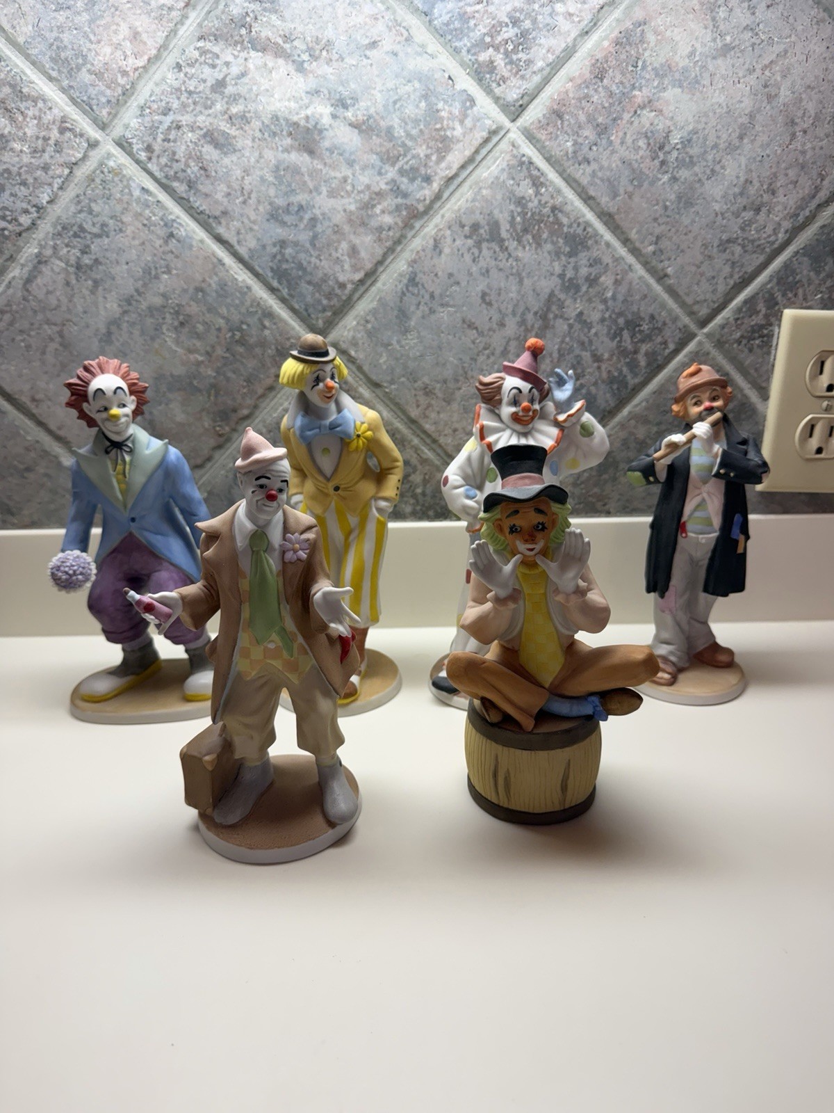 VINTAGE 1987-1988 THE RECO CLOWN FIGURINE COLLECTION, SET OF 6 