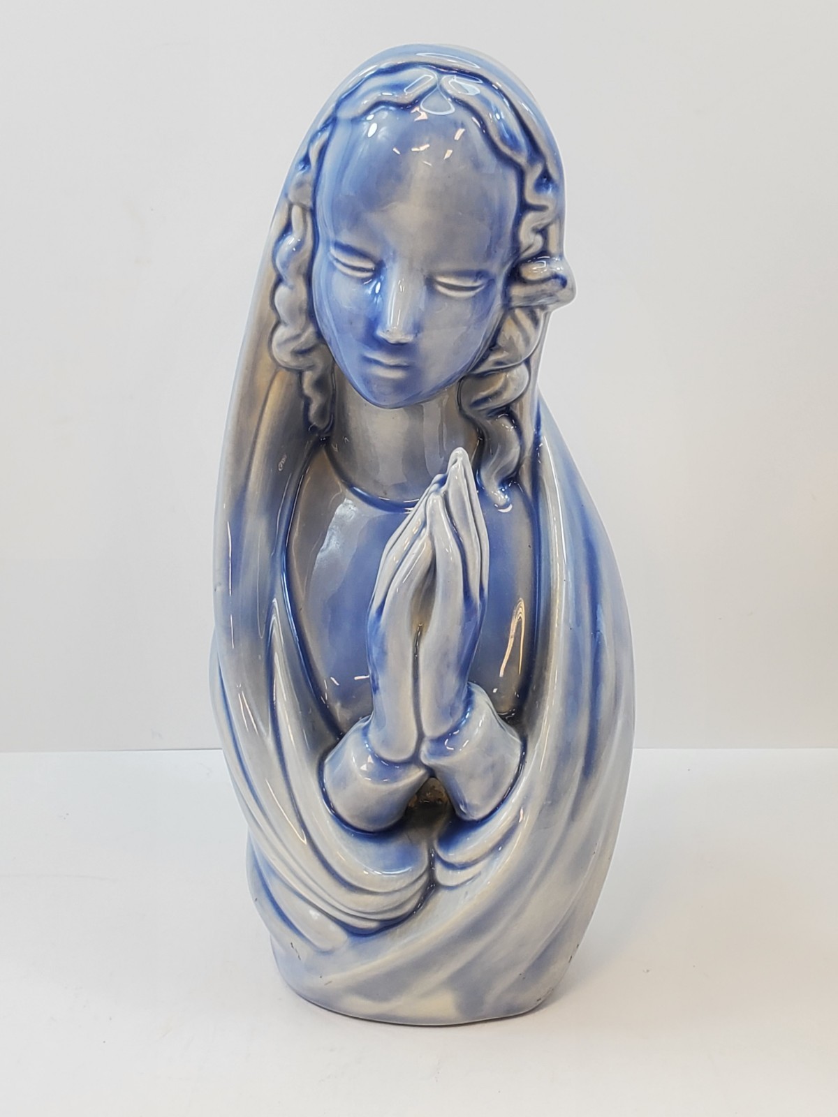 Vintage Virgin Mary Praying Figurine Mother Mary Religious Blue 10\