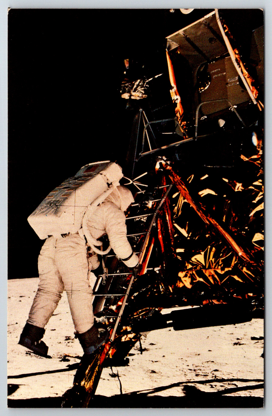 c1960s Apollo 11 Moon Landing Astronaut Going Down Ladder Neil Vintage Postcard