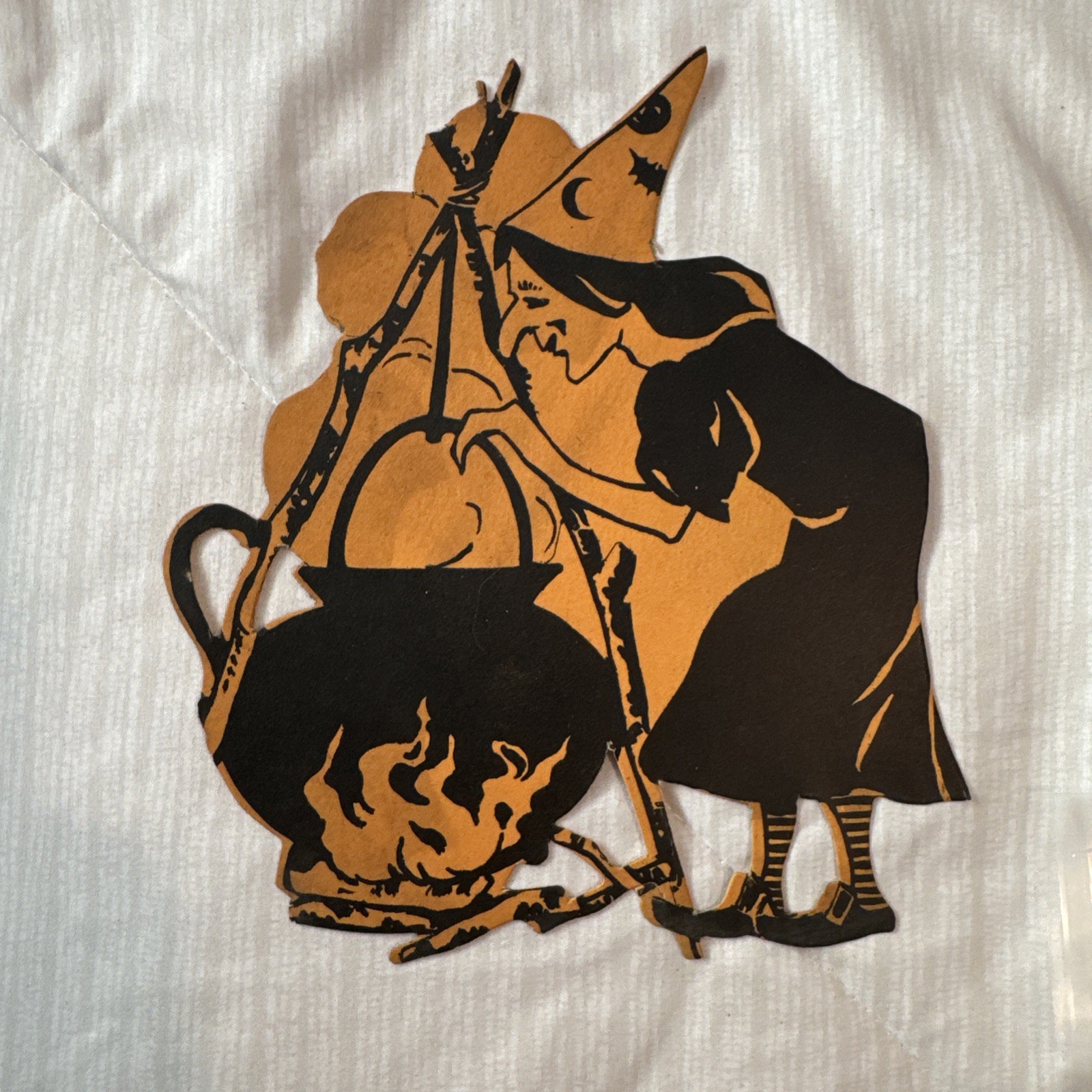 RARE 1920-30’s Halloween Witch & Cauldron Die-Cut Paper Wall Decor approx 6”