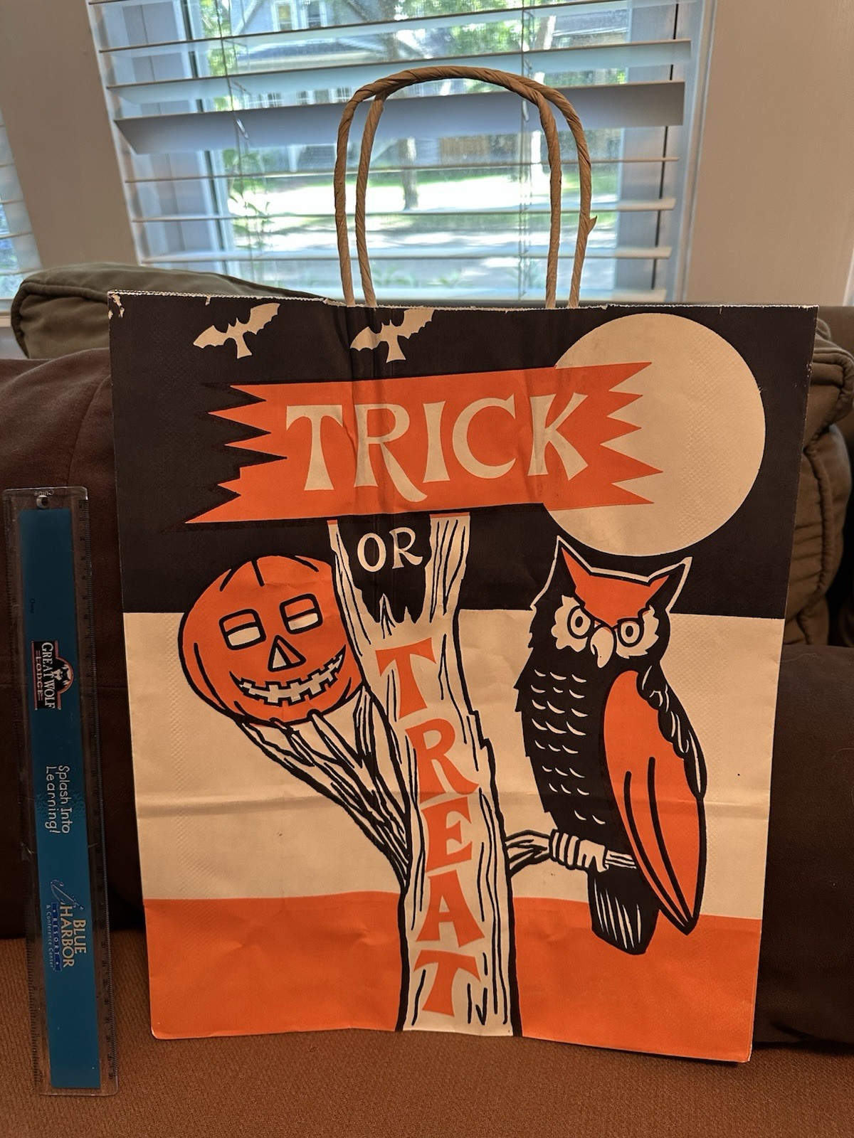 Vintage Halloween Paper Trick or Treat Bag Large Handle Jack o Lantern Owl