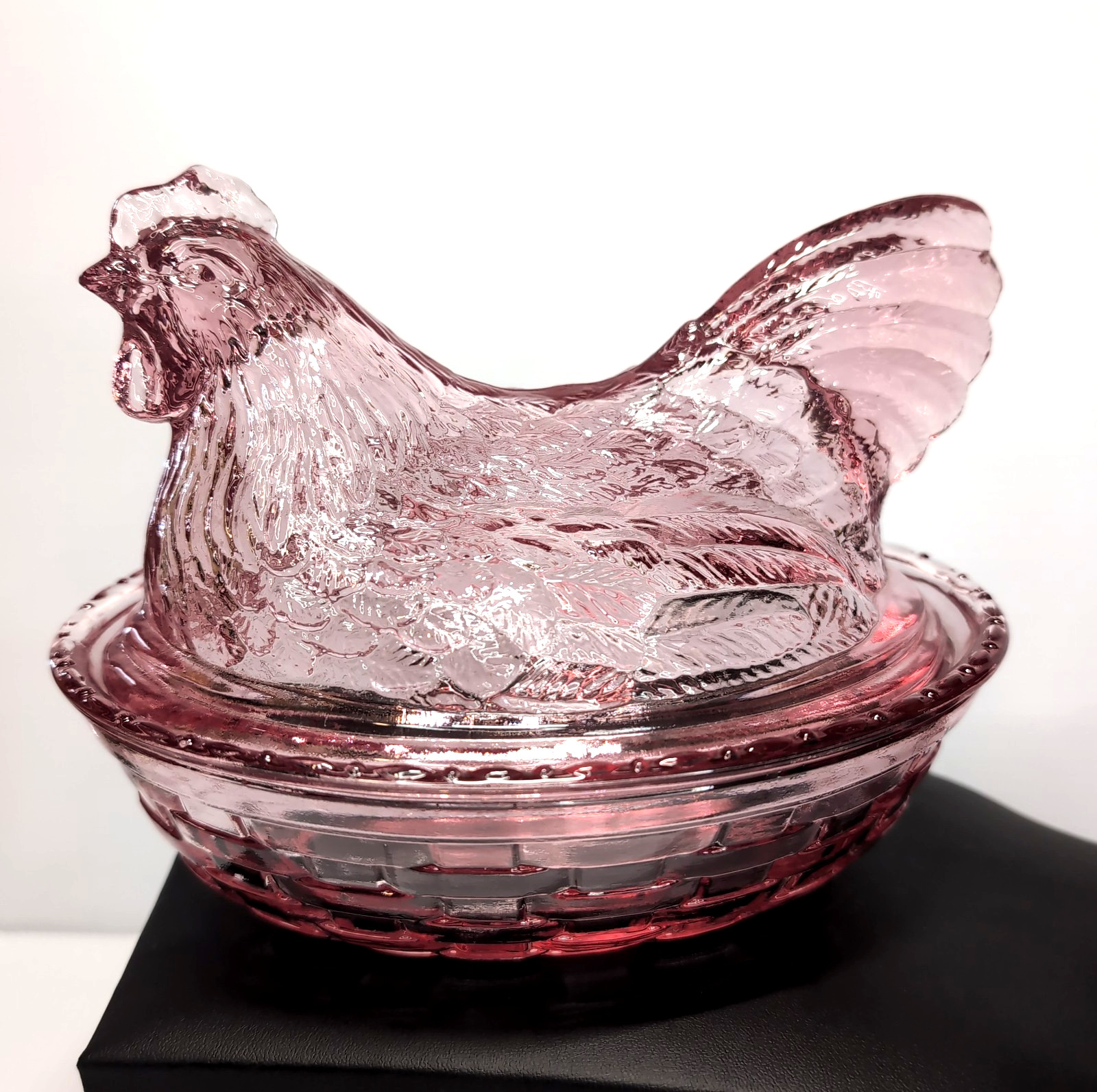 Longaberger Cranberry Pink Glass Hen on Nest Covered Candy Dish Vintage Chicken