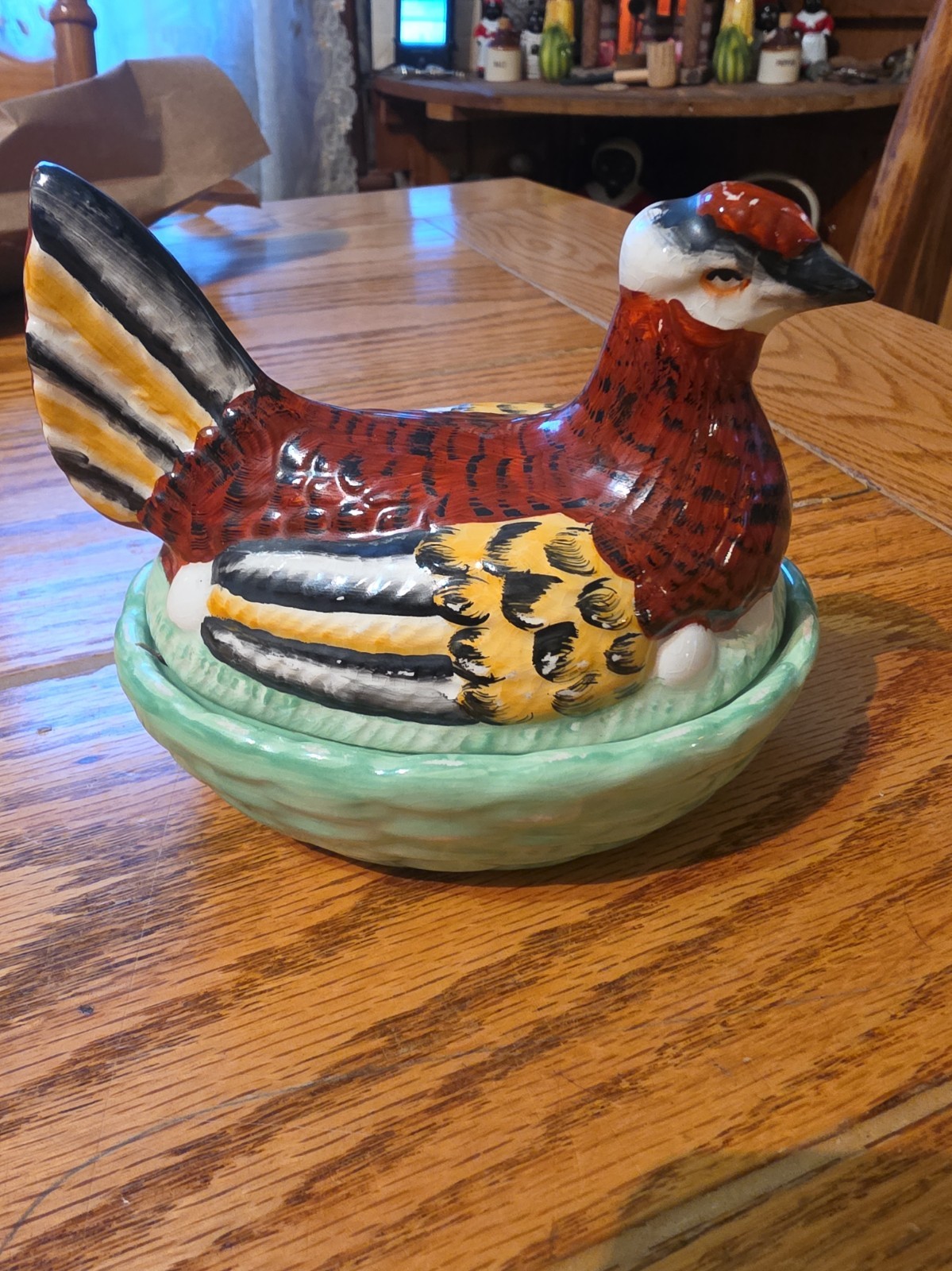 Wonderful  Antique English Staffordshire Brown Hen Chicken On A Nest Rare Green 