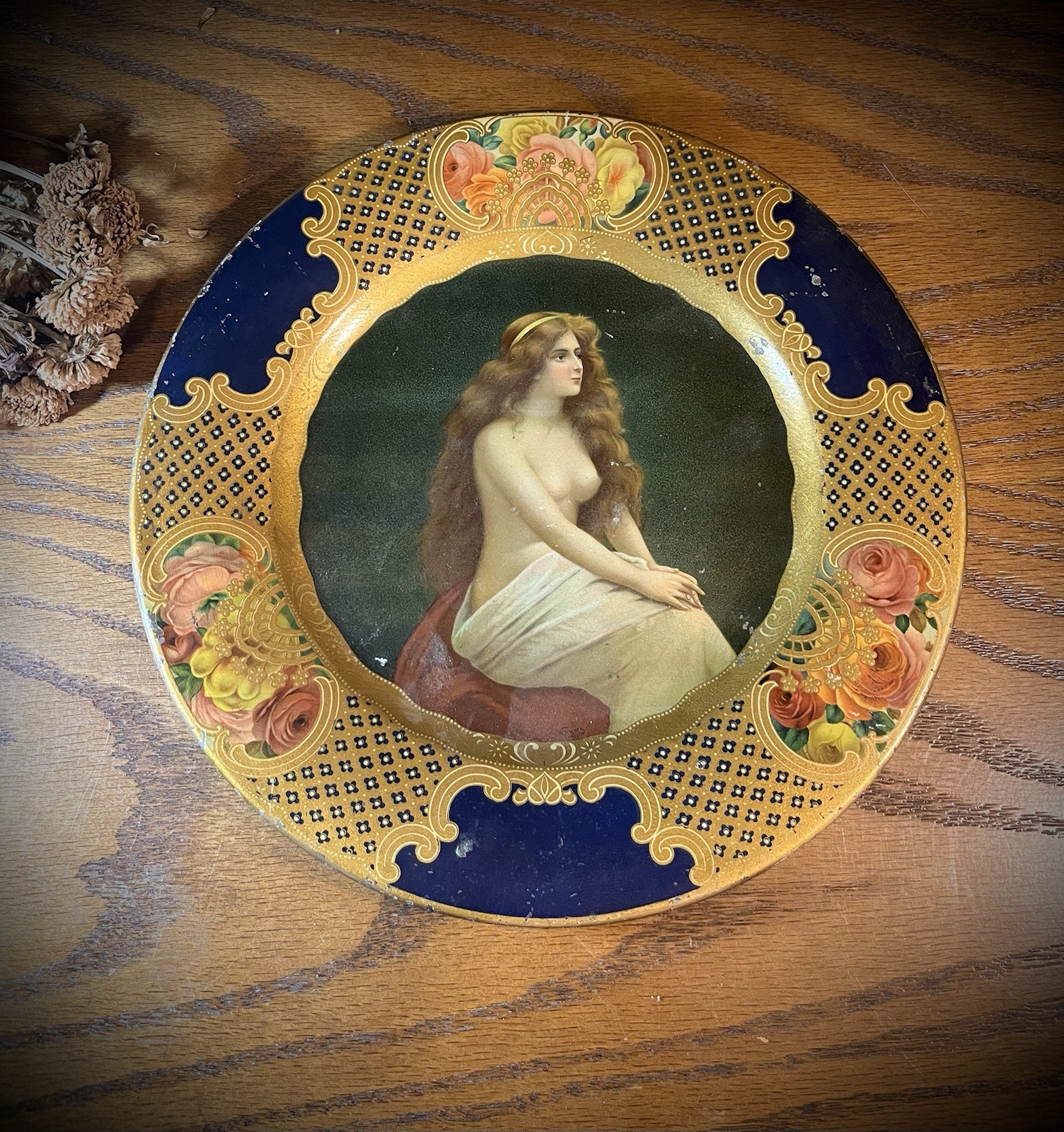 Antique advertising tin plate nude bare woman John P. Donahue Philadelphia 1905