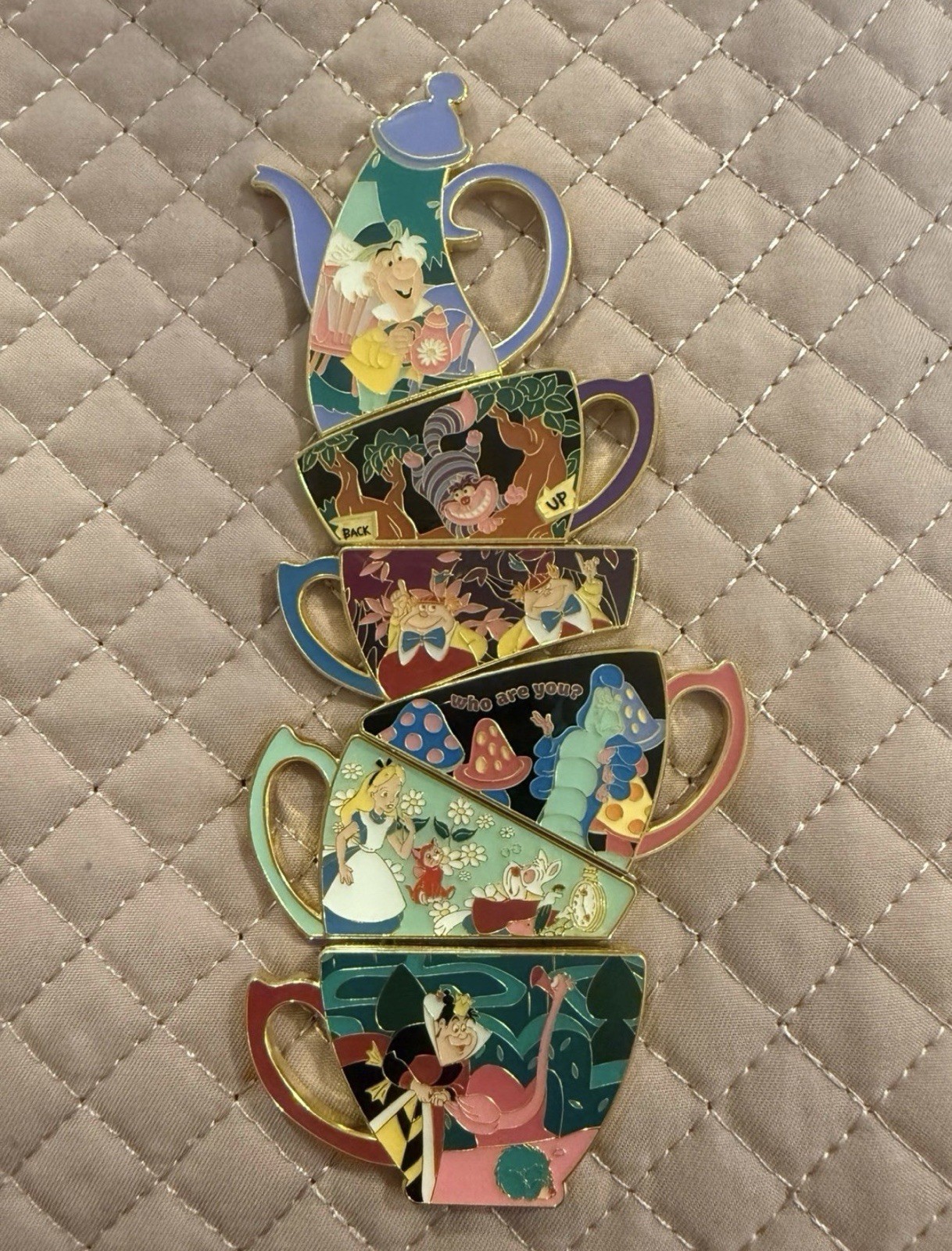 HTF Disney Alice in Wonderland Teapot and Teacup Collectible Pin Set 