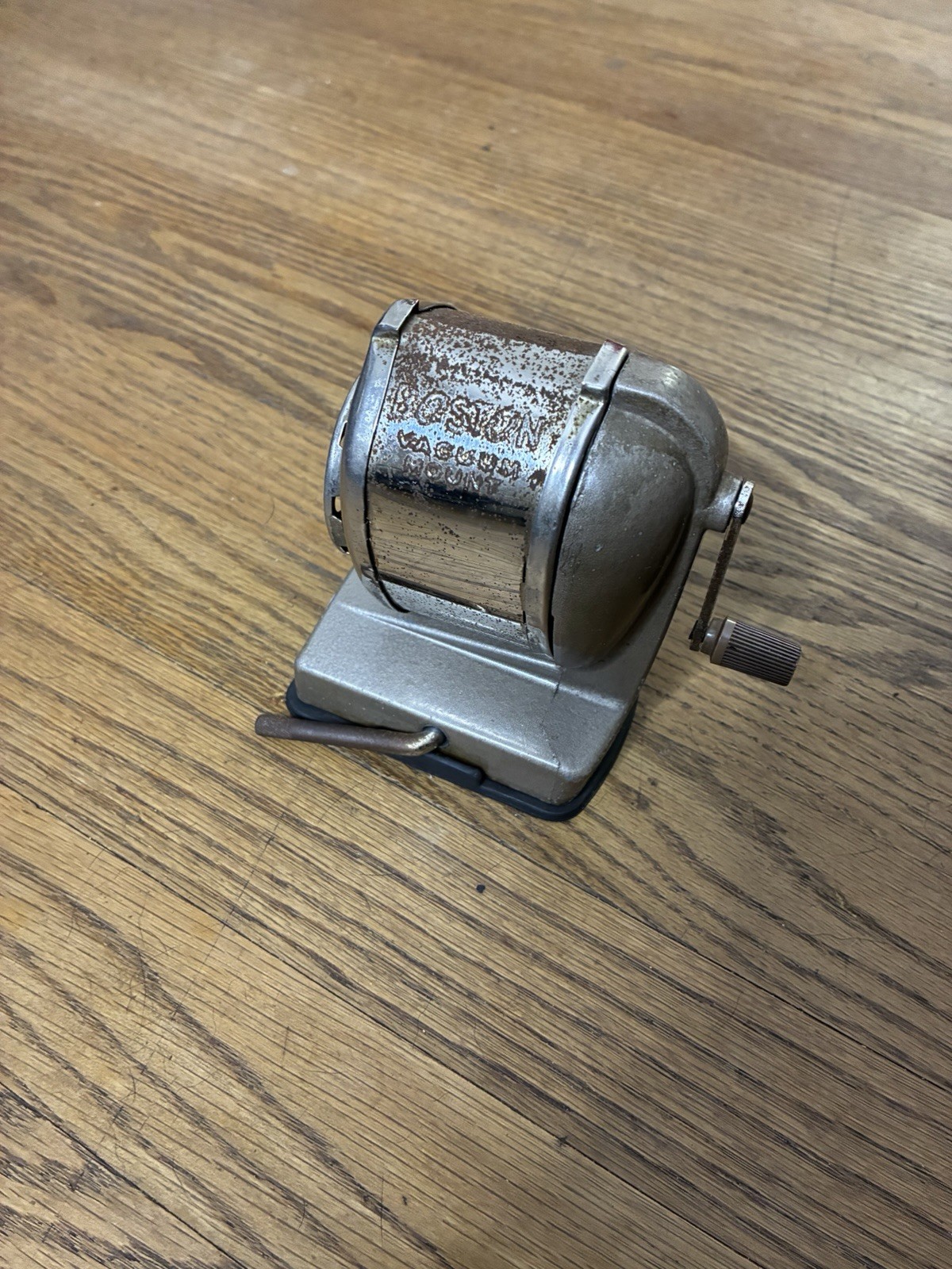 VINTAGE 1970s BOSTON PENCIL SHARPENER MADE IN USA