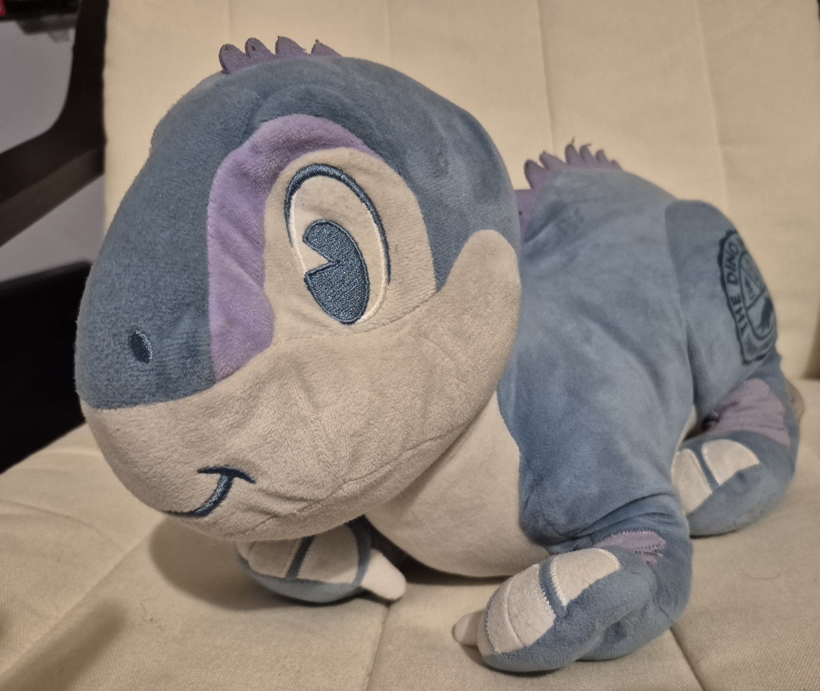 Disney Animal Kingdom Aladar Dinoland Dino Institute Blue Iguanodon 12” Plush