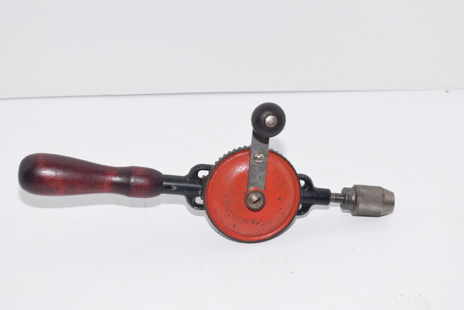 Vintage Millers Falls No. 77 Eggbeater Hand Drill.  g
