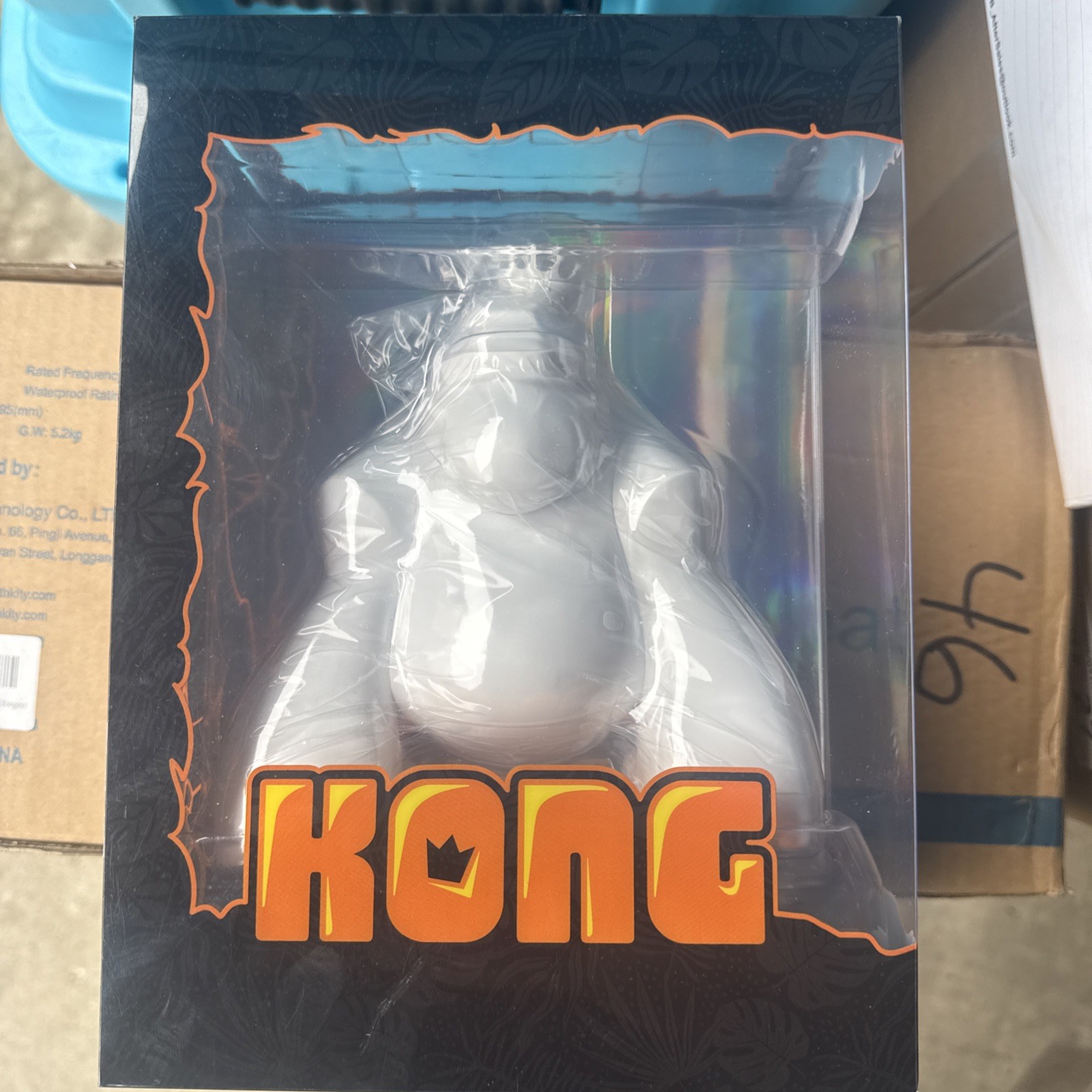 Kong Vinyl First 100 Plastic Empire Autographed by Artists NEW Kong Vinyl First 100 Plastic Empire Autographed by Artists NEW