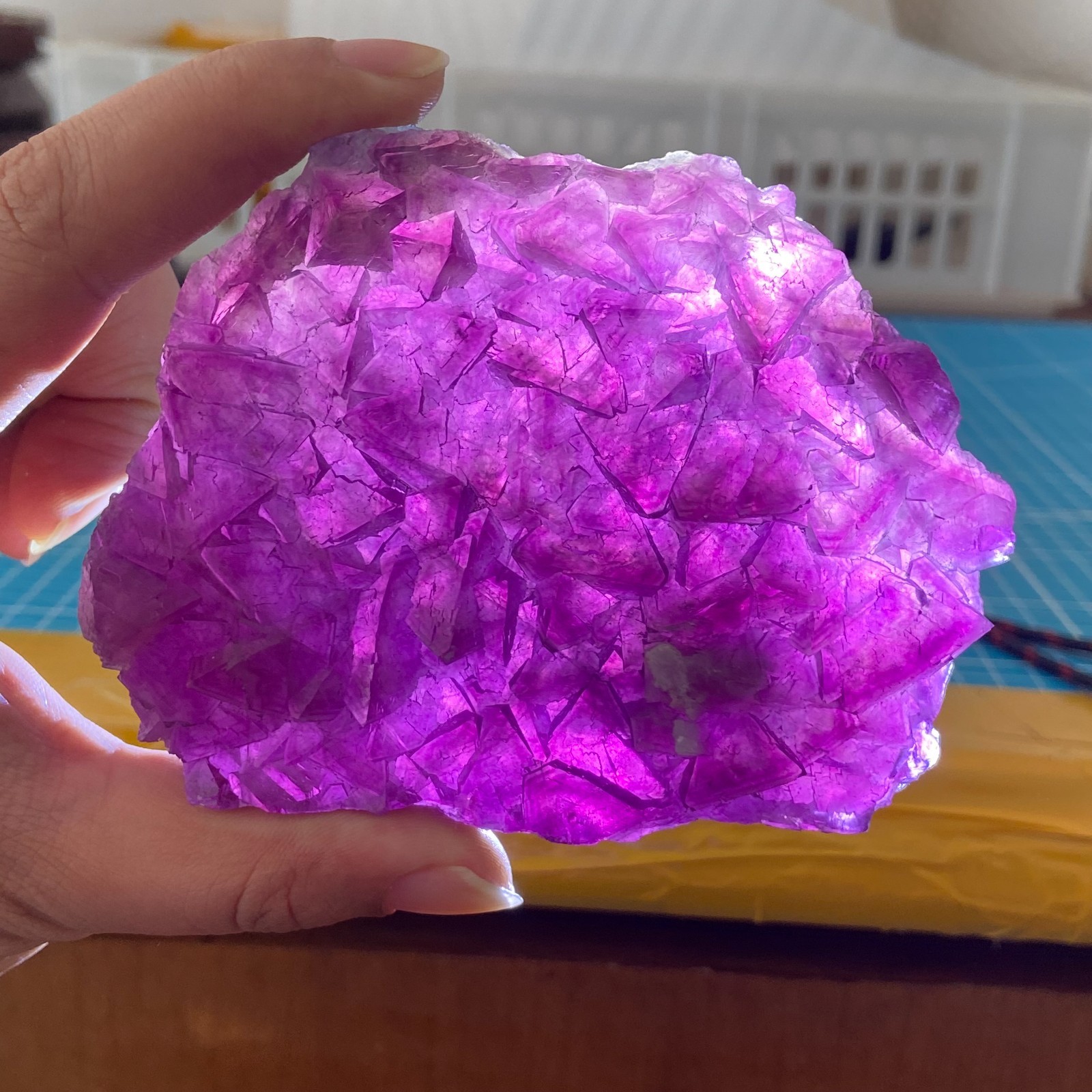 490g Rare Natural Octahedro Purple-Red Fluorite Crystal Mineral Specimen