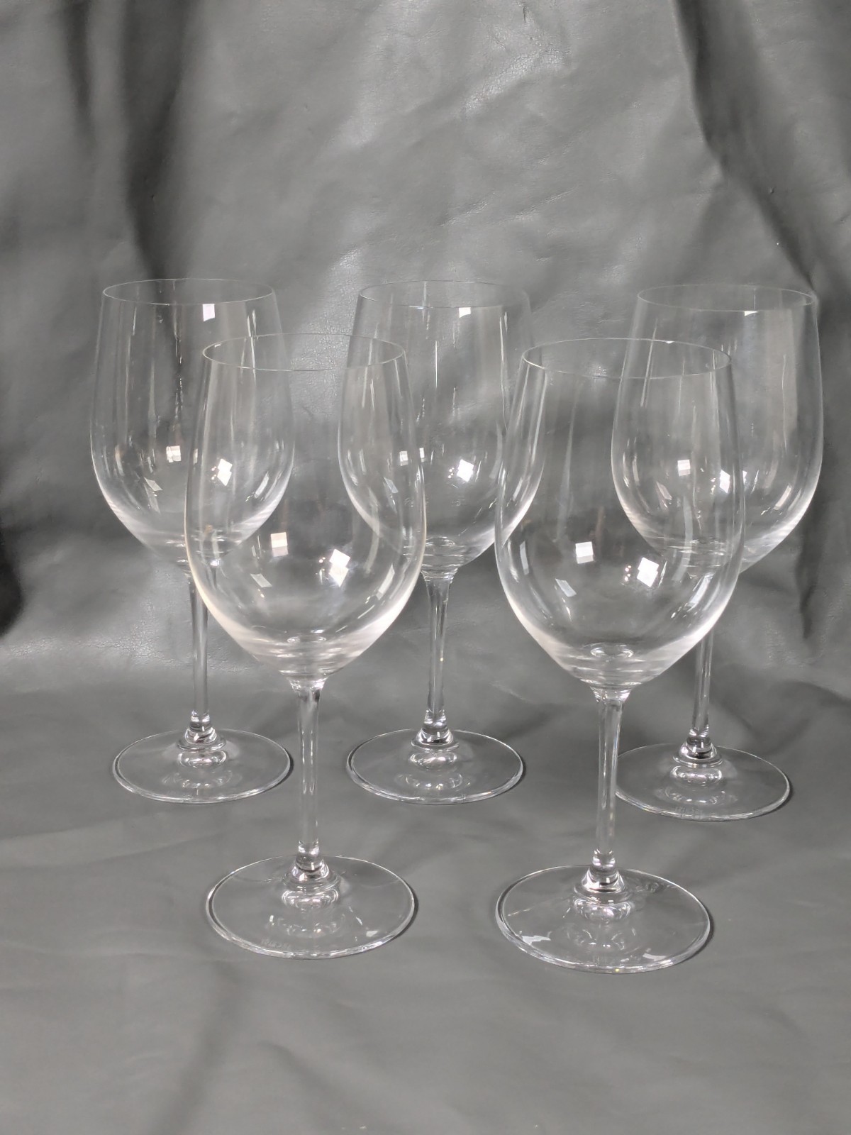 Set of 5 RIEDEL Vinum Chardonnay Wine Glasses 7 3/4 Set of 5 RIEDEL Vinum Chardonnay Wine Glasses 7 3/4