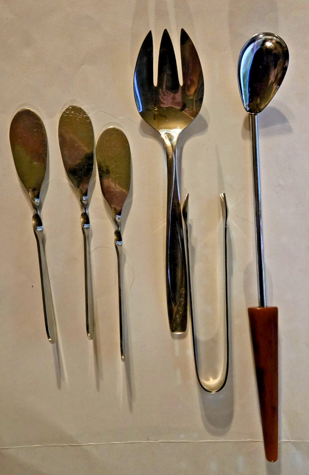 Vintage MCM Stainless Steel Lot 6- Serving Fork Rogers C, Tongs, Spreaders, Stir Vintage MCM Stainless Steel Lot 6- Serving Fork Rogers C, Tongs, Spreaders, Stir