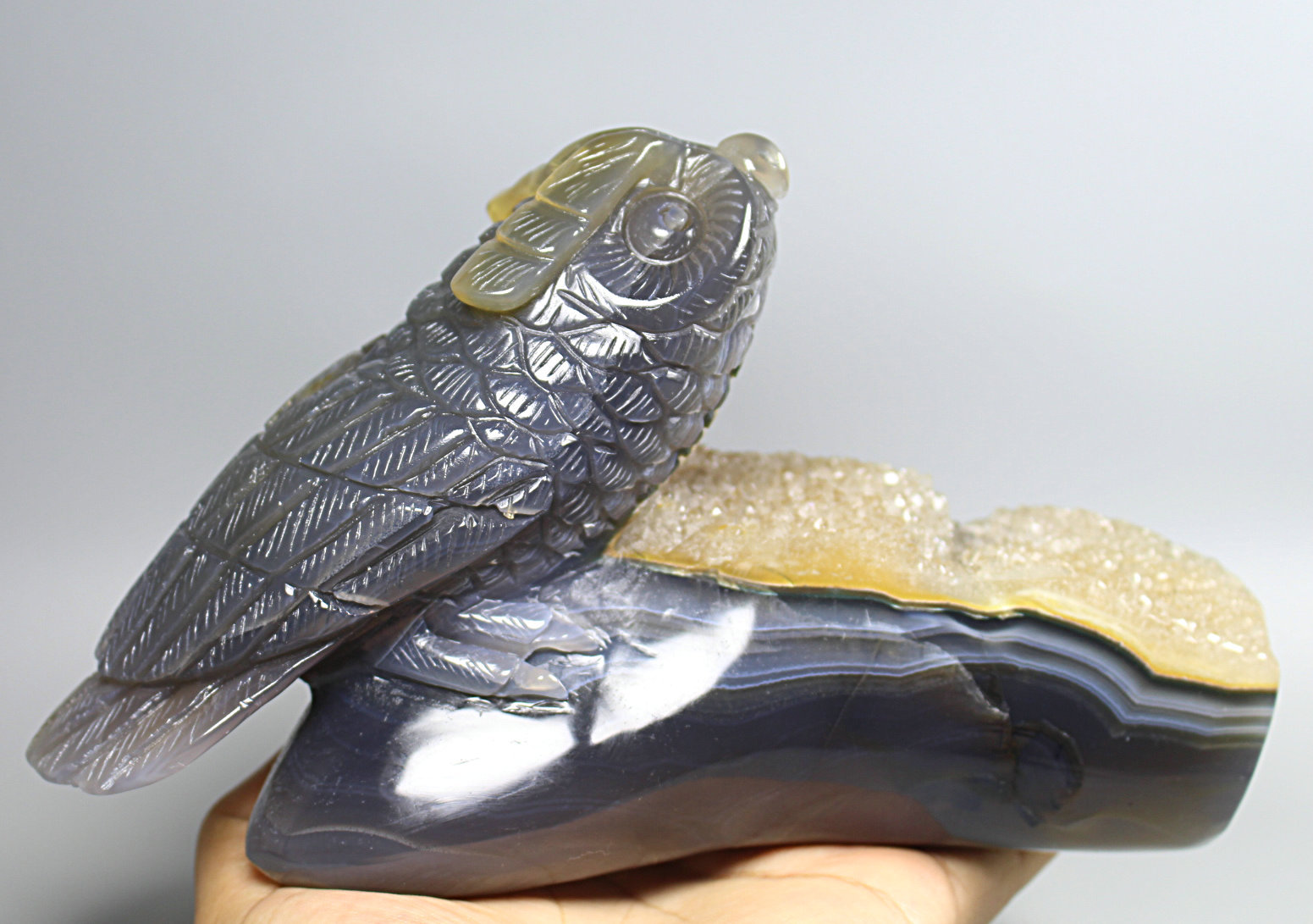 3.21lb Natural Agate Geode Quartz Crystal Owl Statue Manual Carving Healing