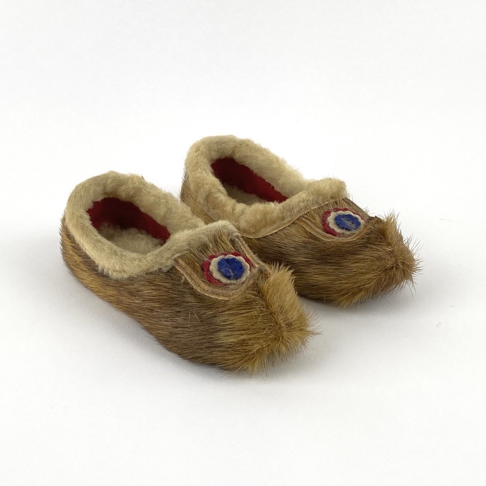 Vintage Hand Made Native American Fur & Leather Child\'s Moccasin Slippers