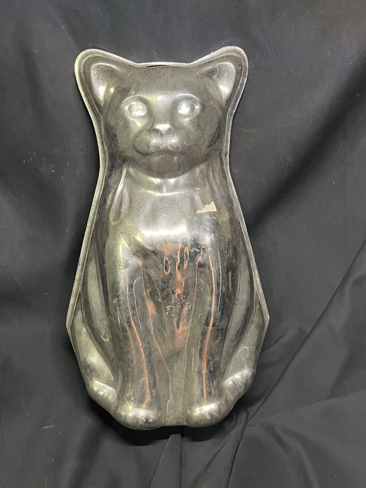 VINTAGE KITTY CAT SHAPED CAKE PAN CHOCOLATE MOLD 12” MADE IN PORTUGAL  NOS CUTE