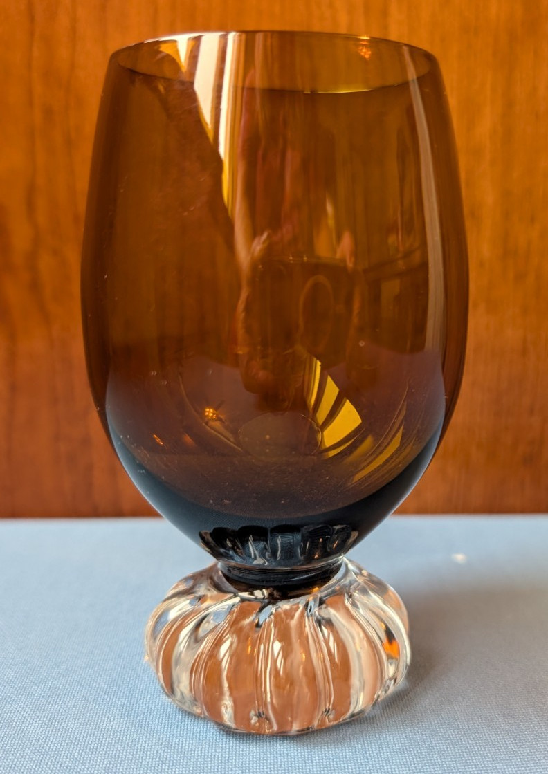 Vtg ASEDA cocktail glass, clear swirled thick foot, brown bowl, 4.25\