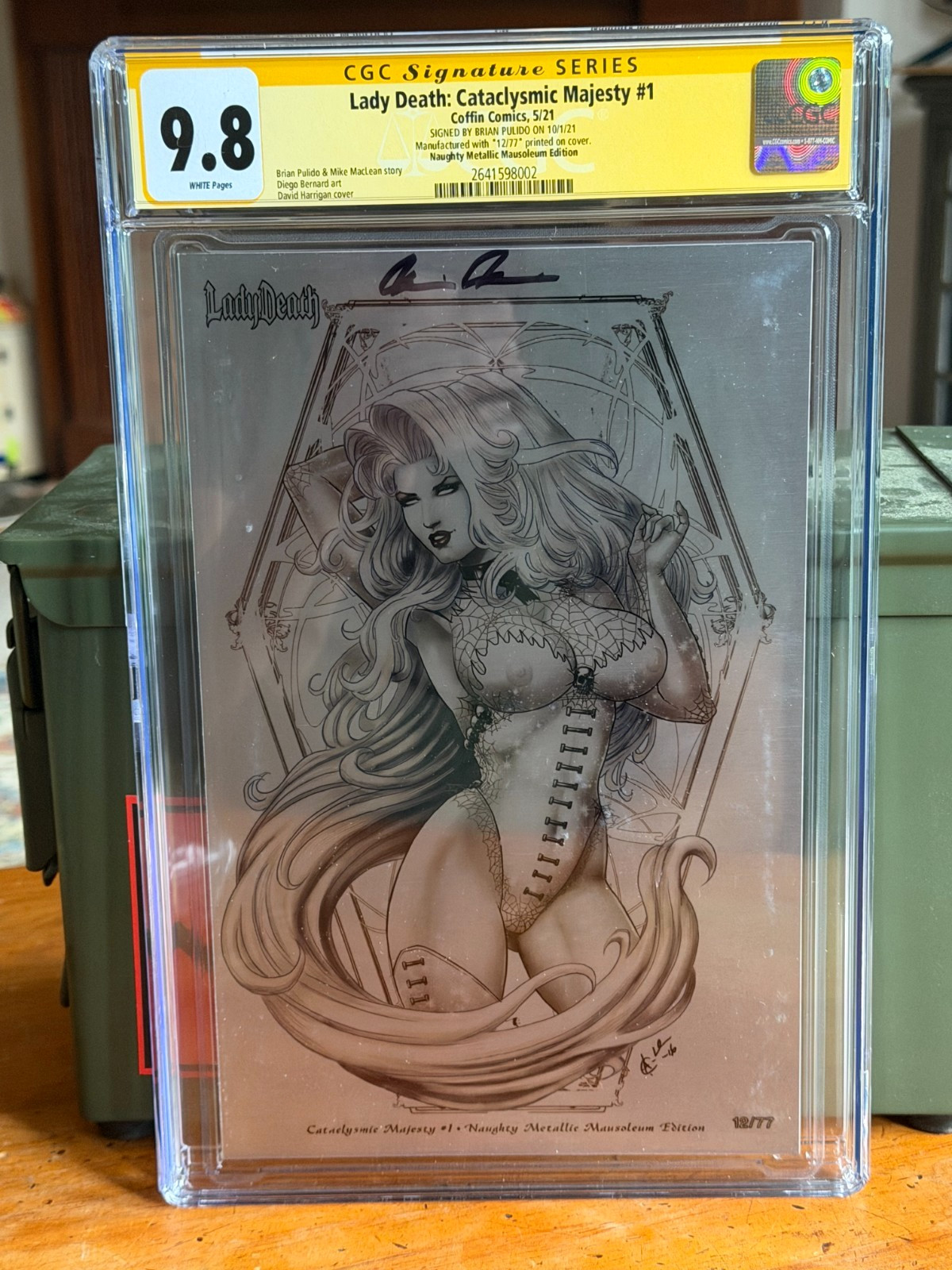 Lady Death Cataclysmic Majesty #1 Naughty Mausoleum Metal LE 77 CGC SS 9.8 Lady Death Cataclysmic Majesty #1 Naughty Mausoleum Metal LE 77 CGC SS 9.8
