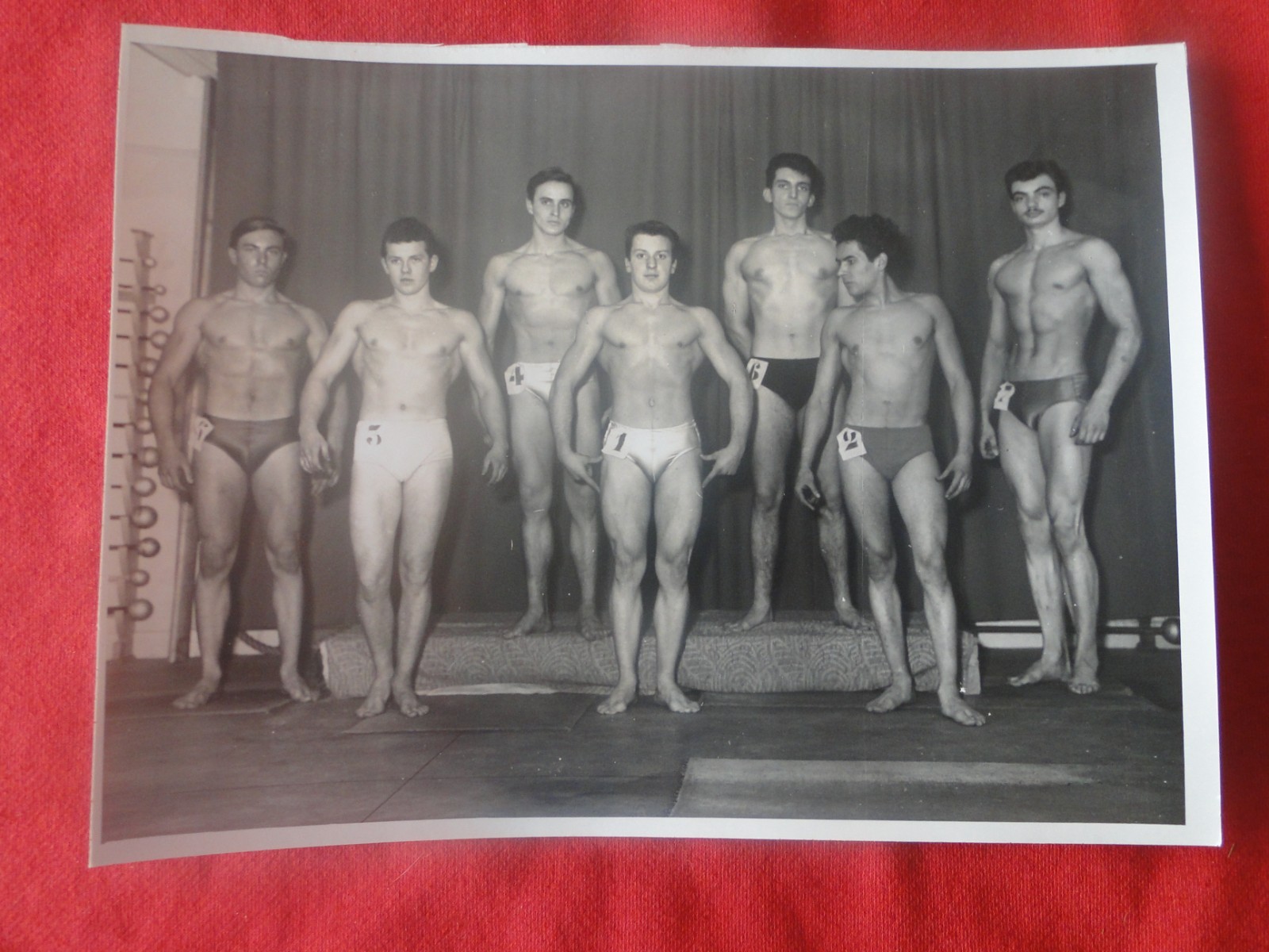 Photo of Male Bodybuilder Competition Studio Arax Beautiful Athlete Gay      P90
