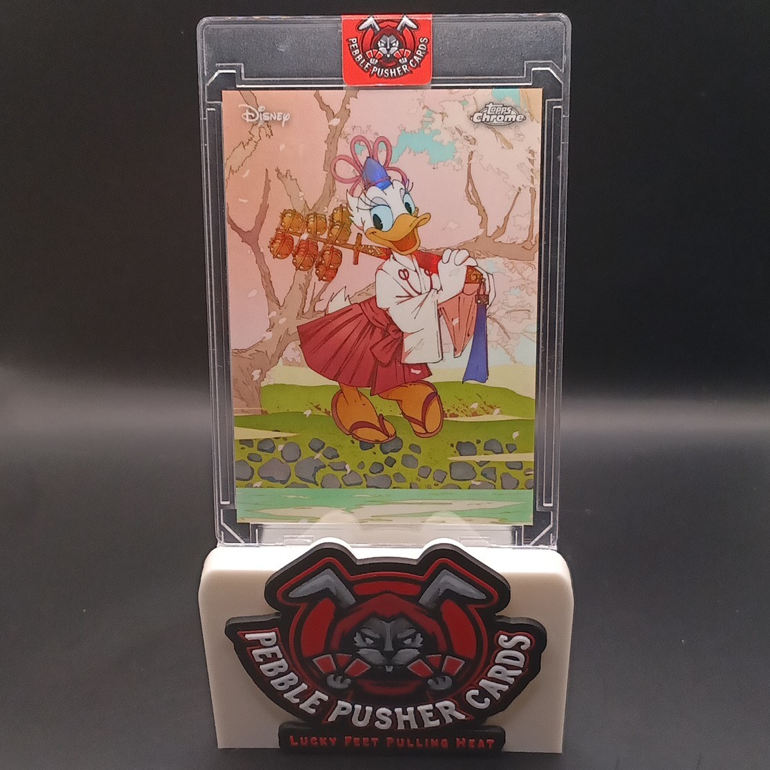 🔥💥Topps 2026 Disney Chrome Disney Ukiyo-e Insert Daisy Duck Card #UK-3 🔥💥Topps 2026 Disney Chrome Disney Ukiyo-e Insert Daisy Duck Card #UK-3