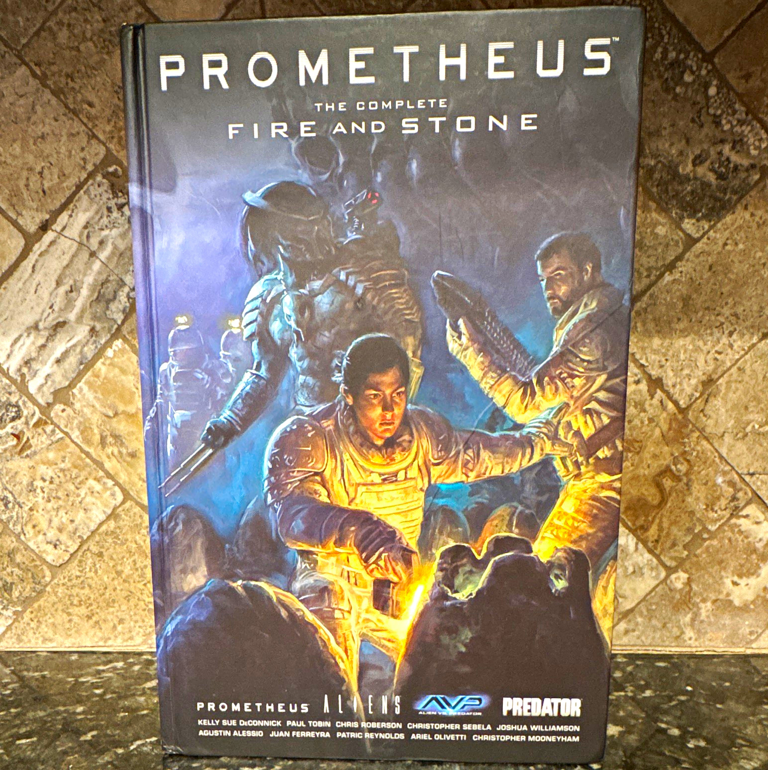 Dark Horse Prometheus The Complete Fire and Stone Hard over