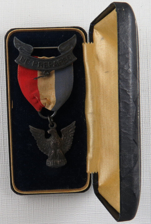 Eagle Scout Medal 1933 - 1954 Robbins ROB3 w/ Presentation Case [EG197]