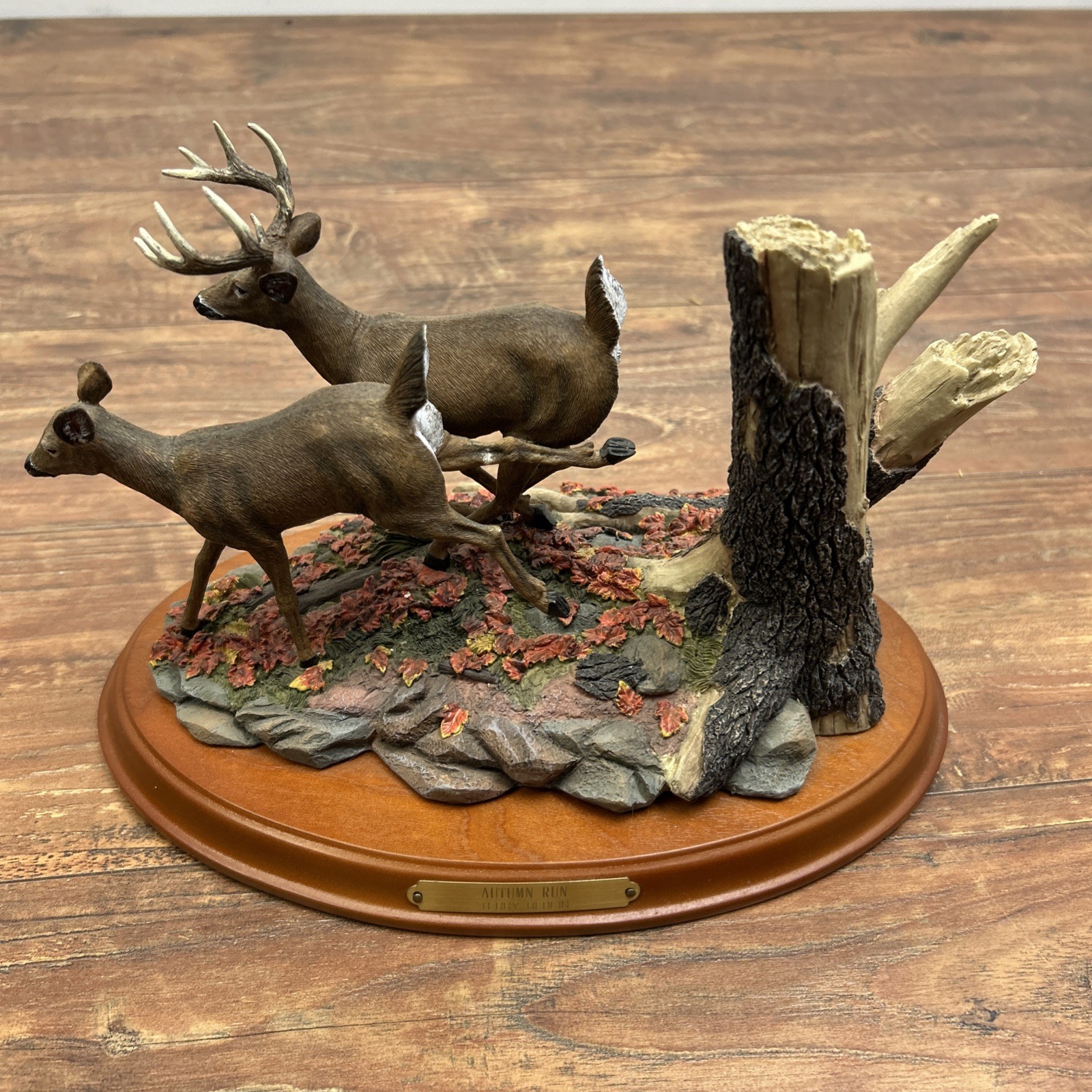 Terry Redlin Whitetail Deer Autumn Run Sculpture Scenic Doe Buck **