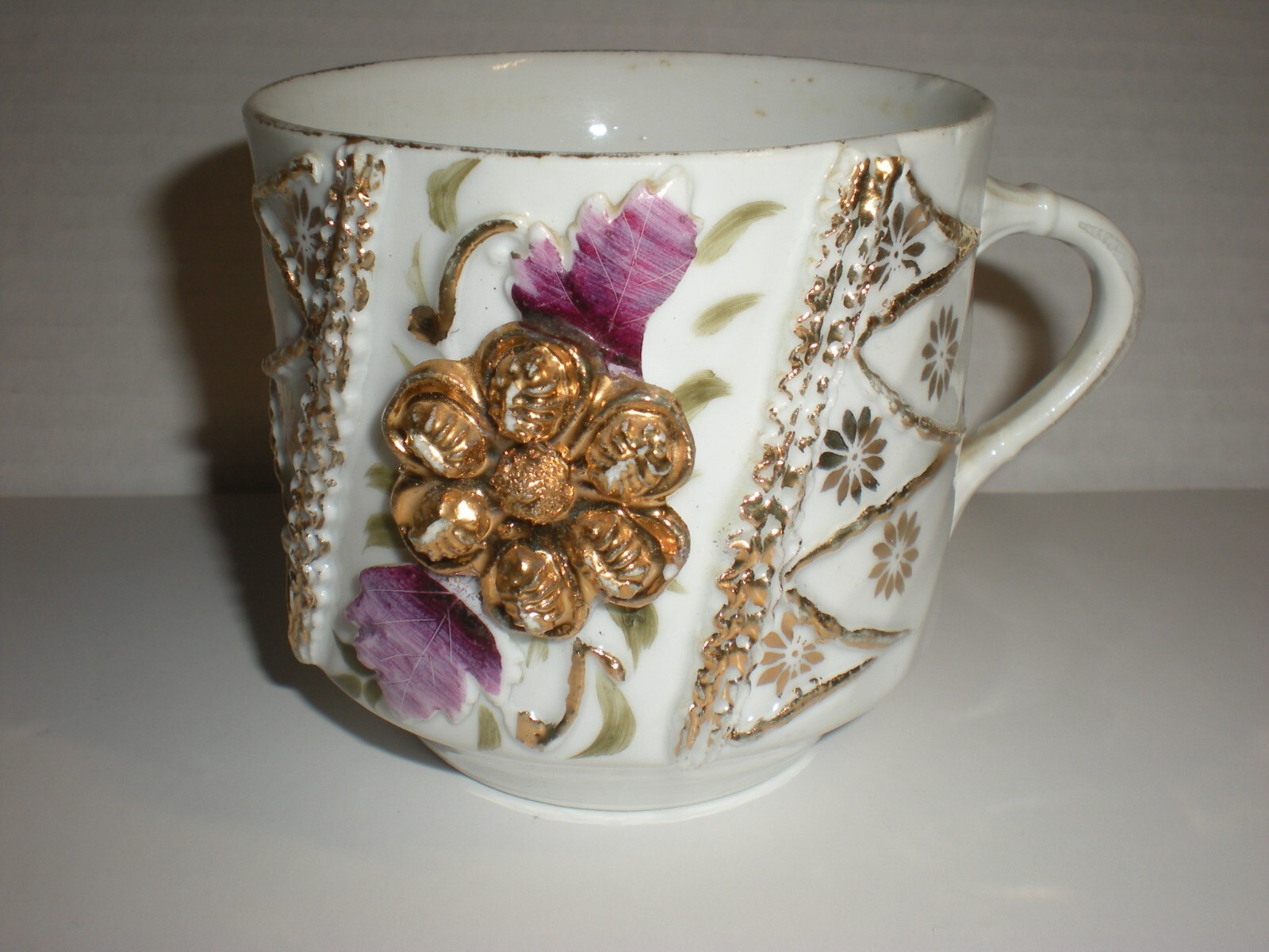 Antique Raised Floral Shaving Cup Mug Barber Gold Leaf Vintage