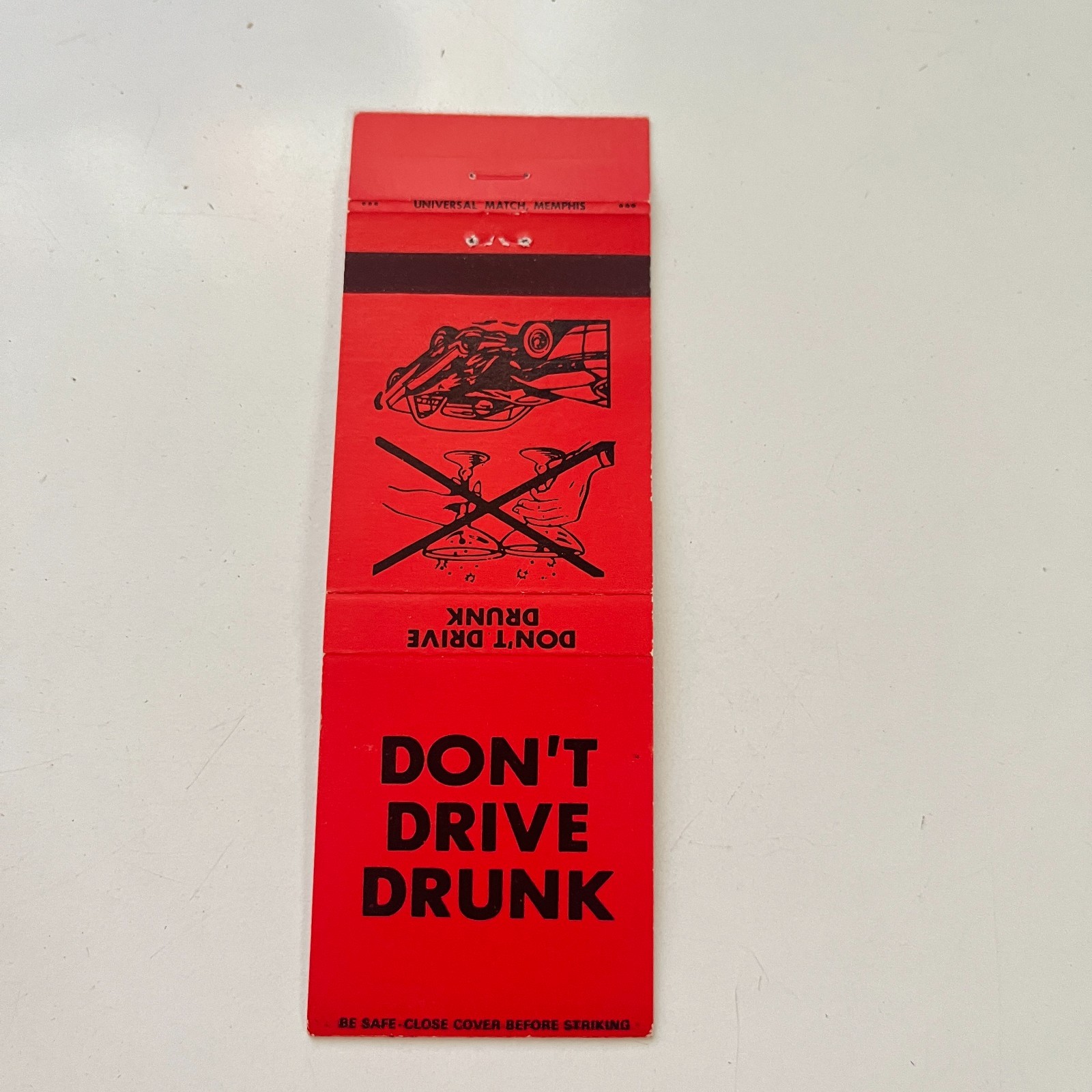 Memphis & Shelby County Traffic Safety Vintage Matchbook Cover TMB85-5