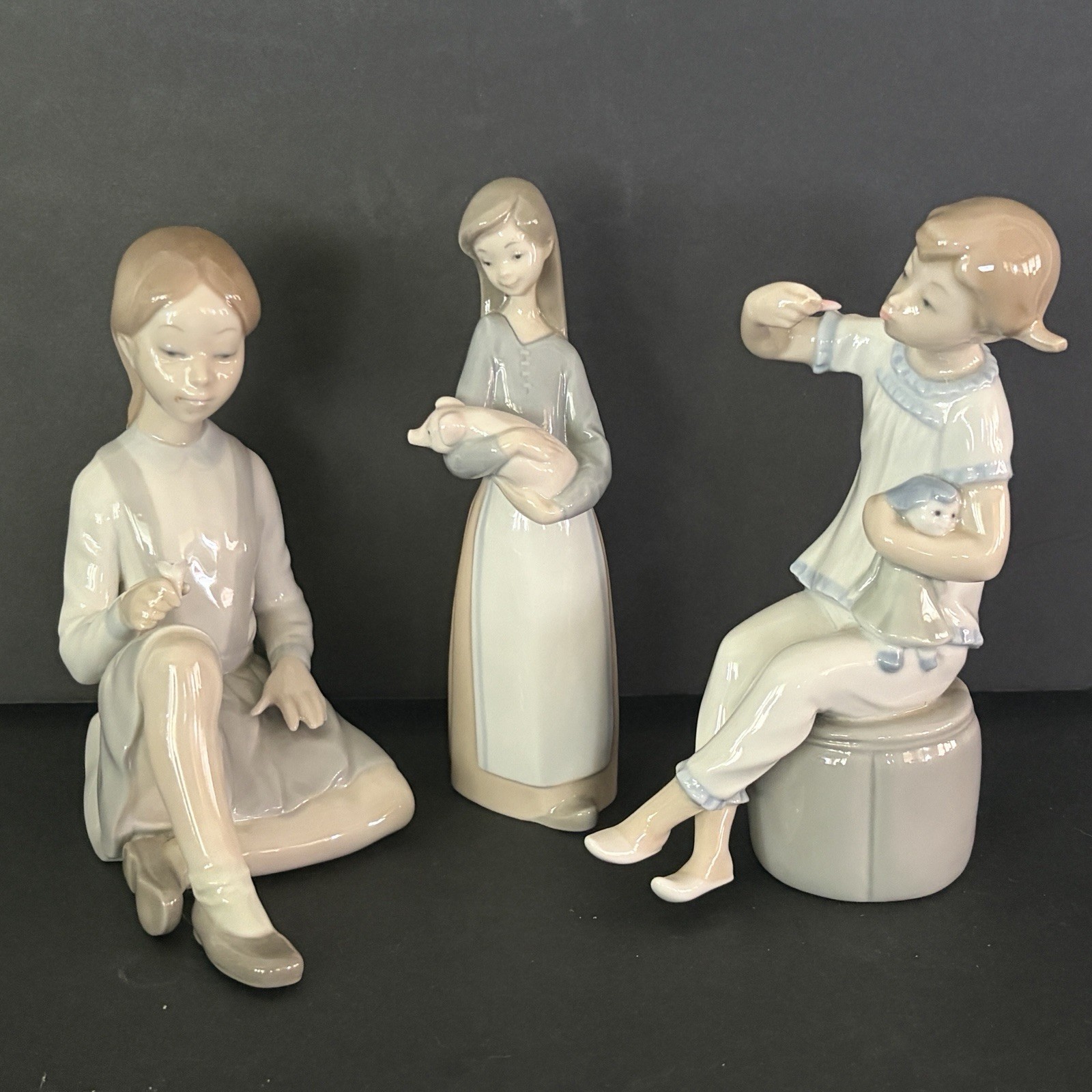 Lladro Collection - Lot of 3 Young Lady Girl Figurines 4596 - 1011 - 1083