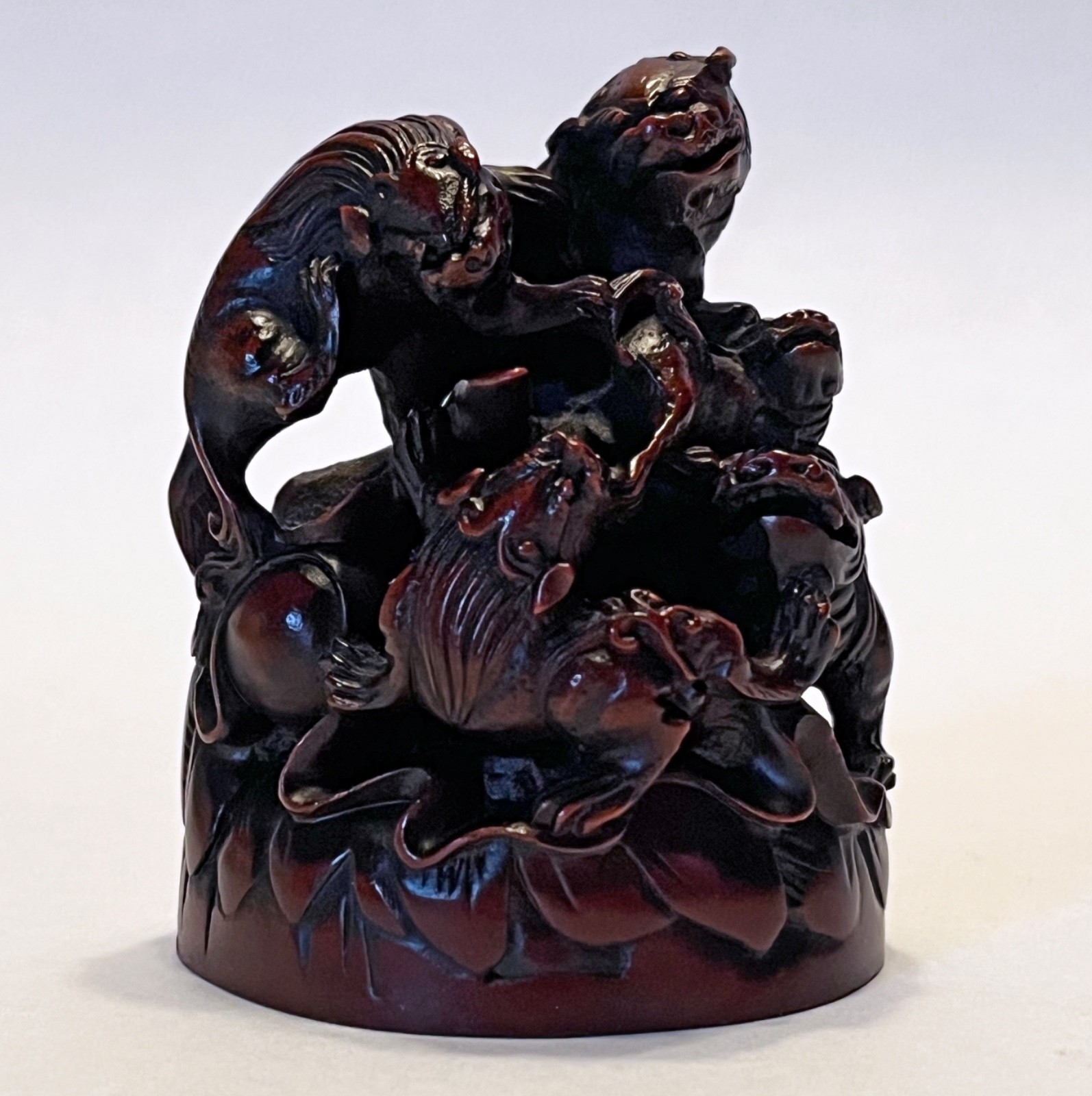 Vintage Sou Shan Stoneware Resin “Five Lions” Figurine, 2.5\ Vintage Sou Shan Stoneware Resin “Five Lions” Figurine, 2.5\