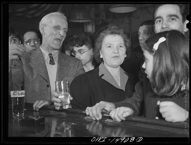 Photo:1930s 1940s Bar Crowd Drinking Portrait Man Woman Girl